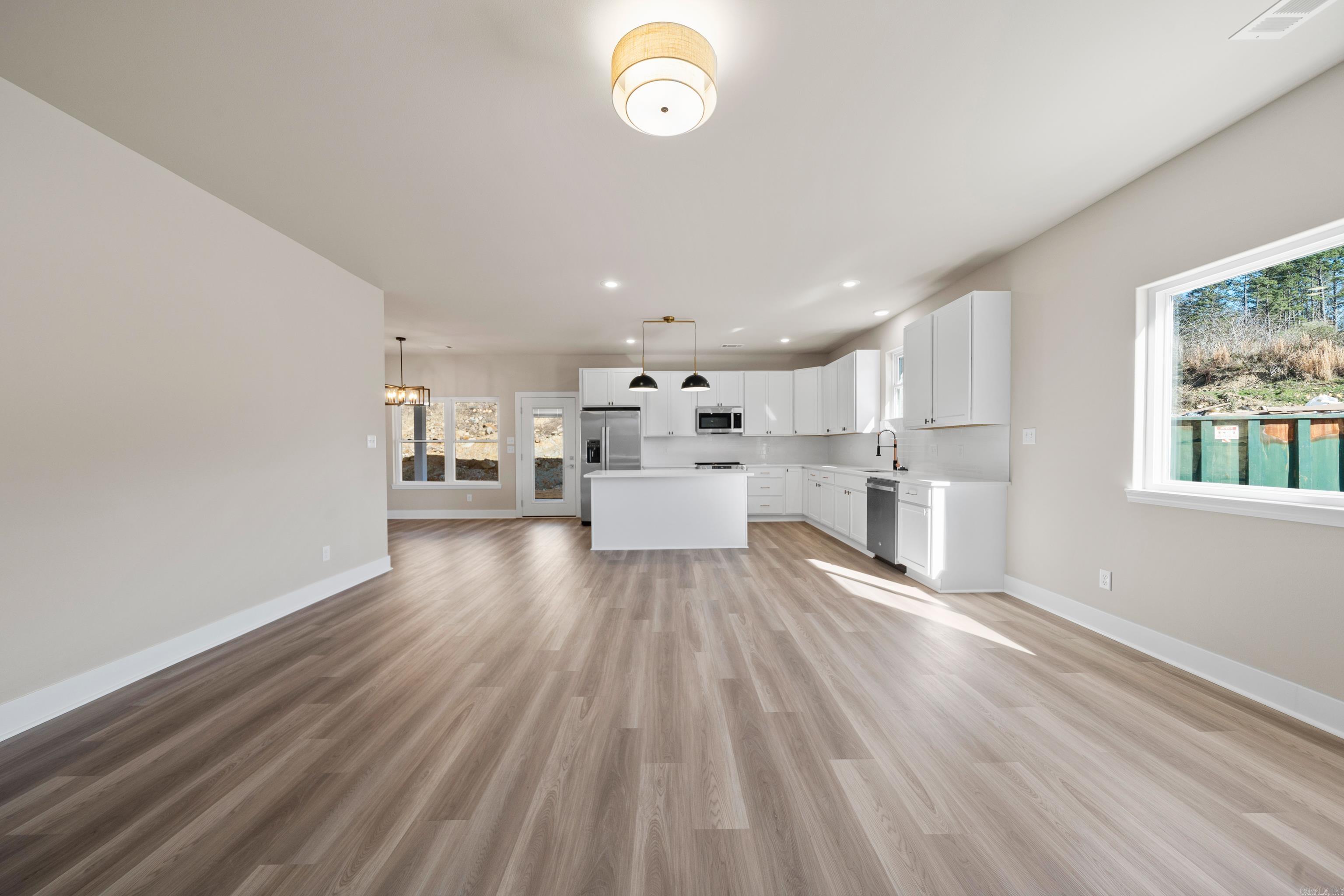 101 Sea Ray  Hot Springs, AR