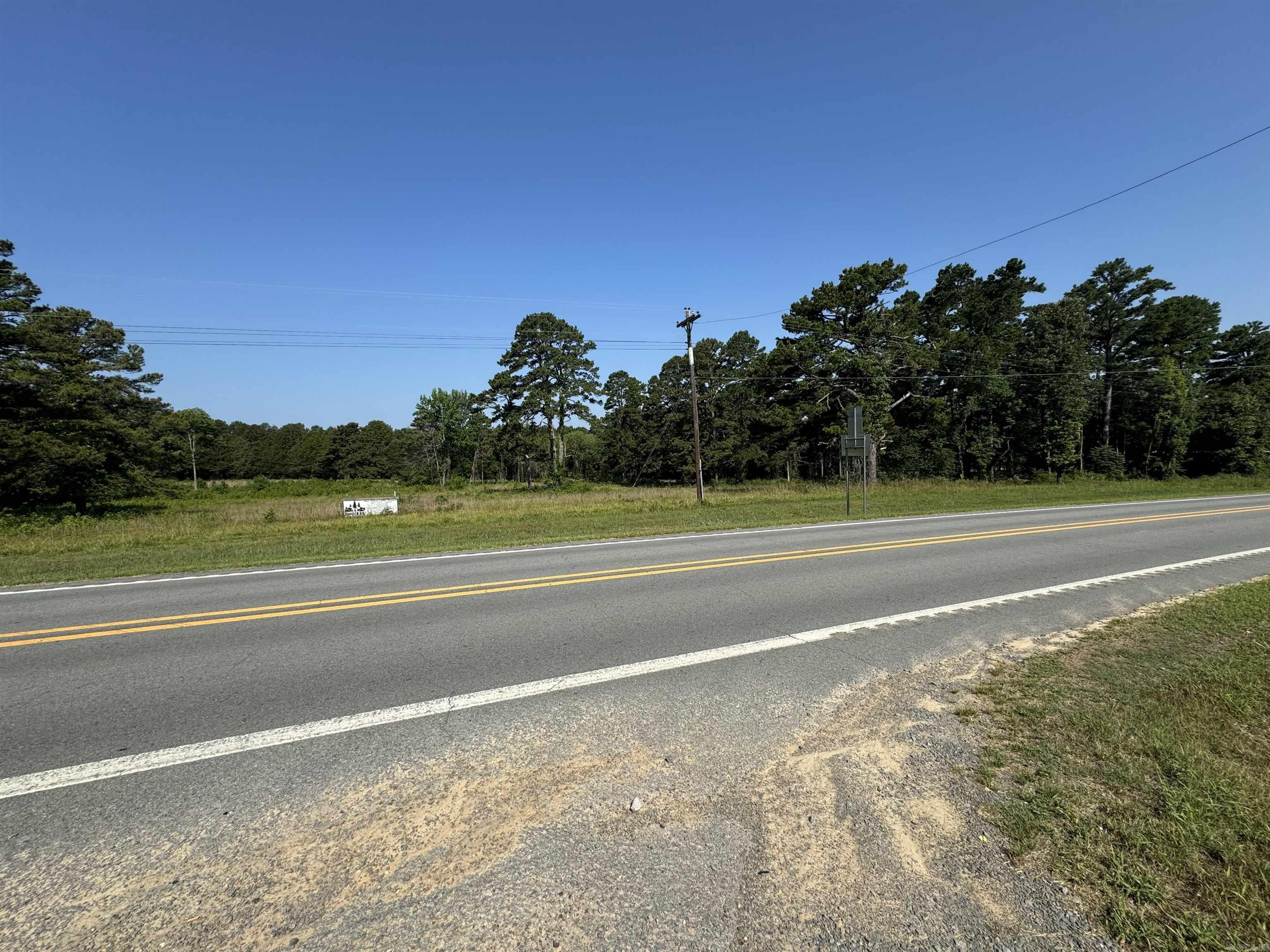 6.86 Acres Edgemont  Greers Ferry, AR