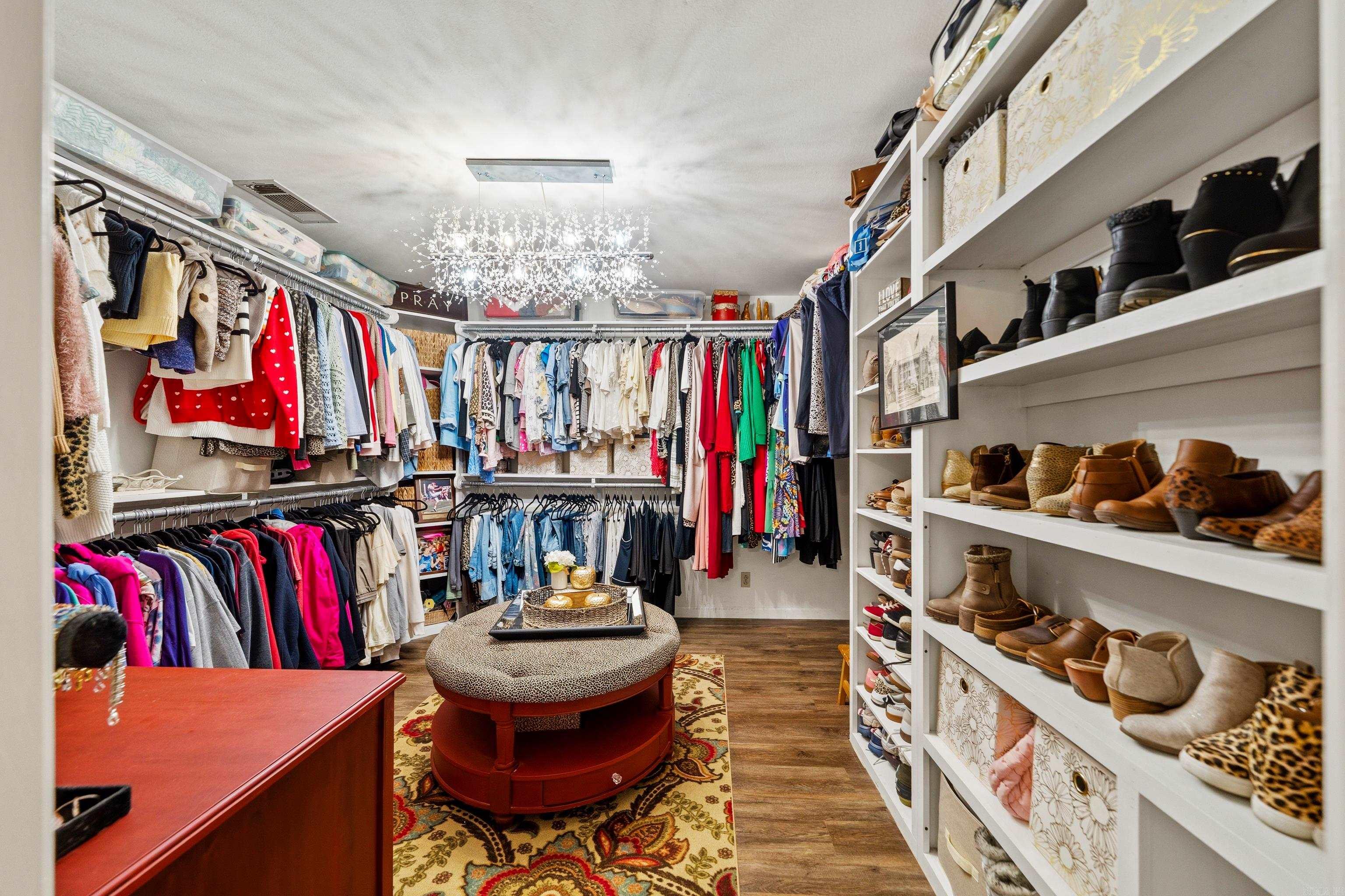 106 Harrison  Hot Springs, AR