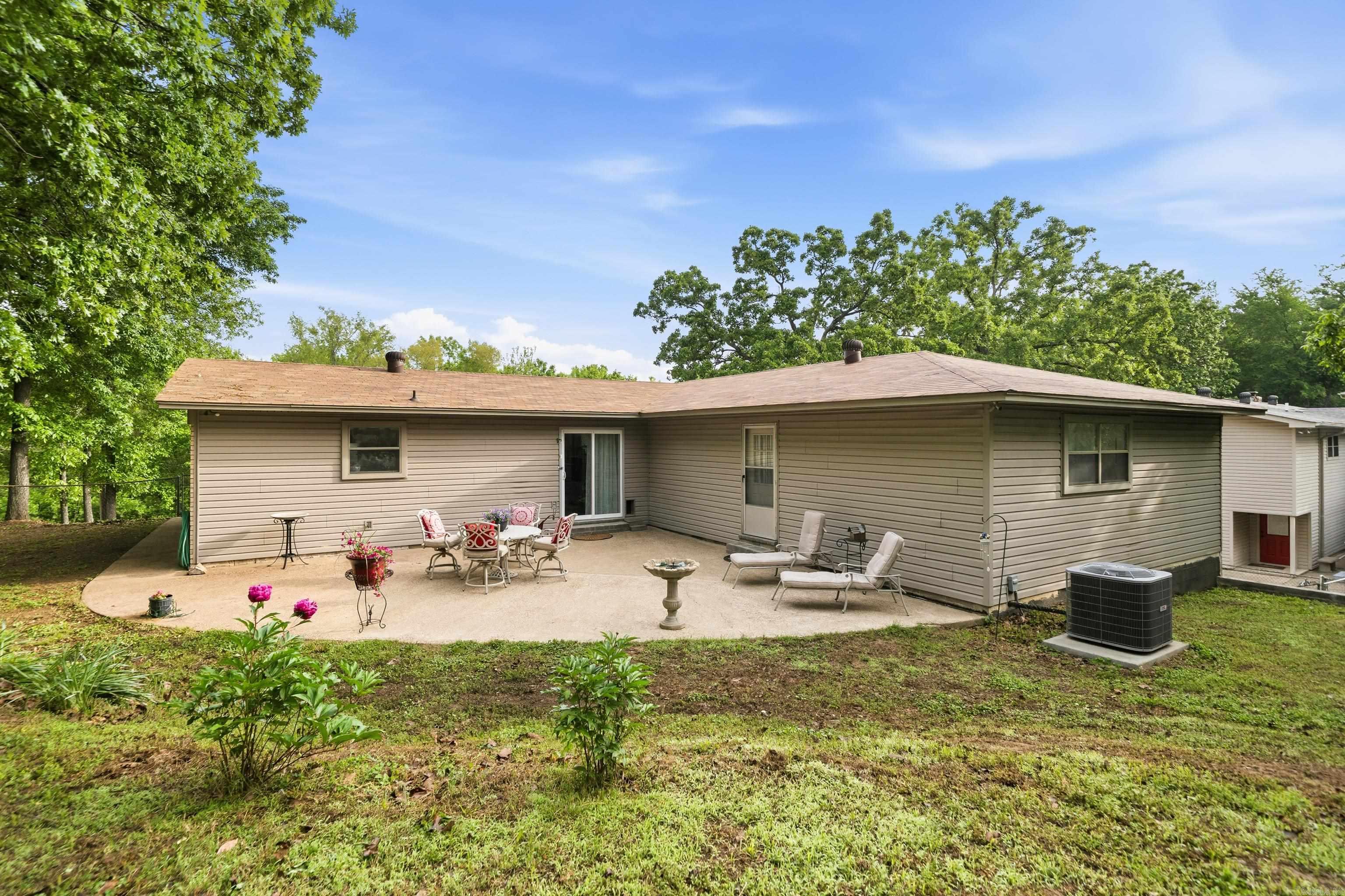 106 Harrison  Hot Springs, AR