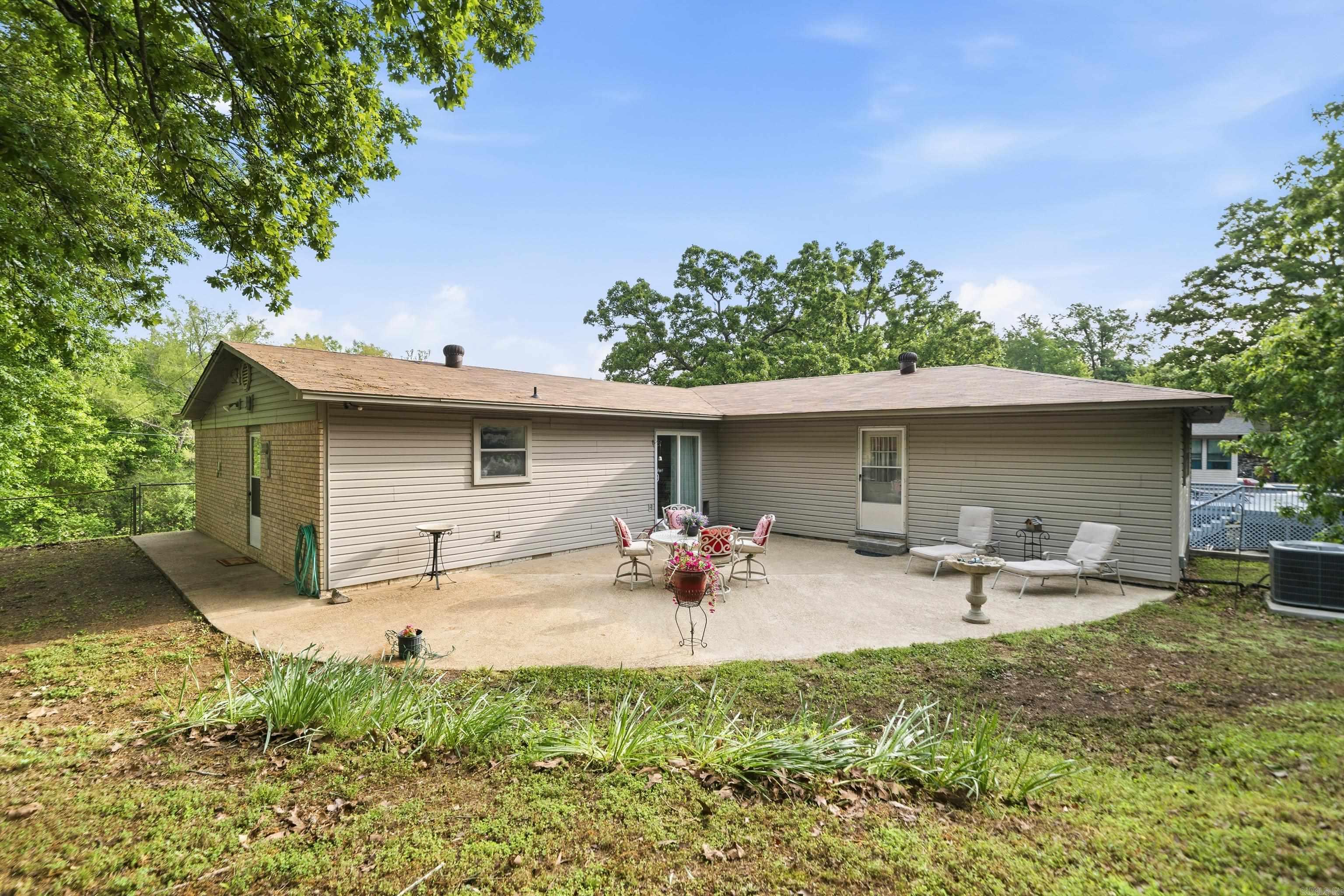 106 Harrison  Hot Springs, AR