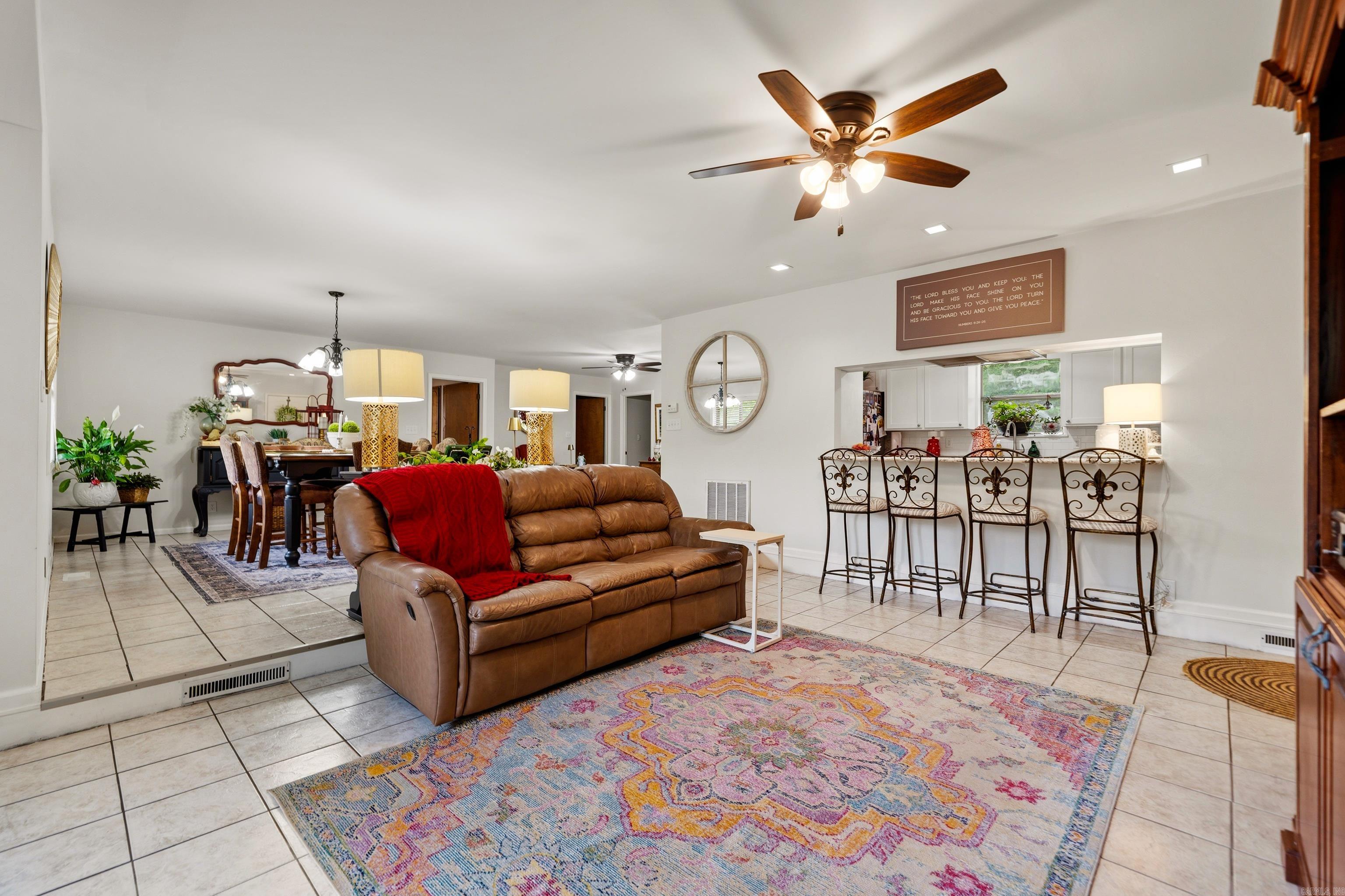 106 Harrison  Hot Springs, AR