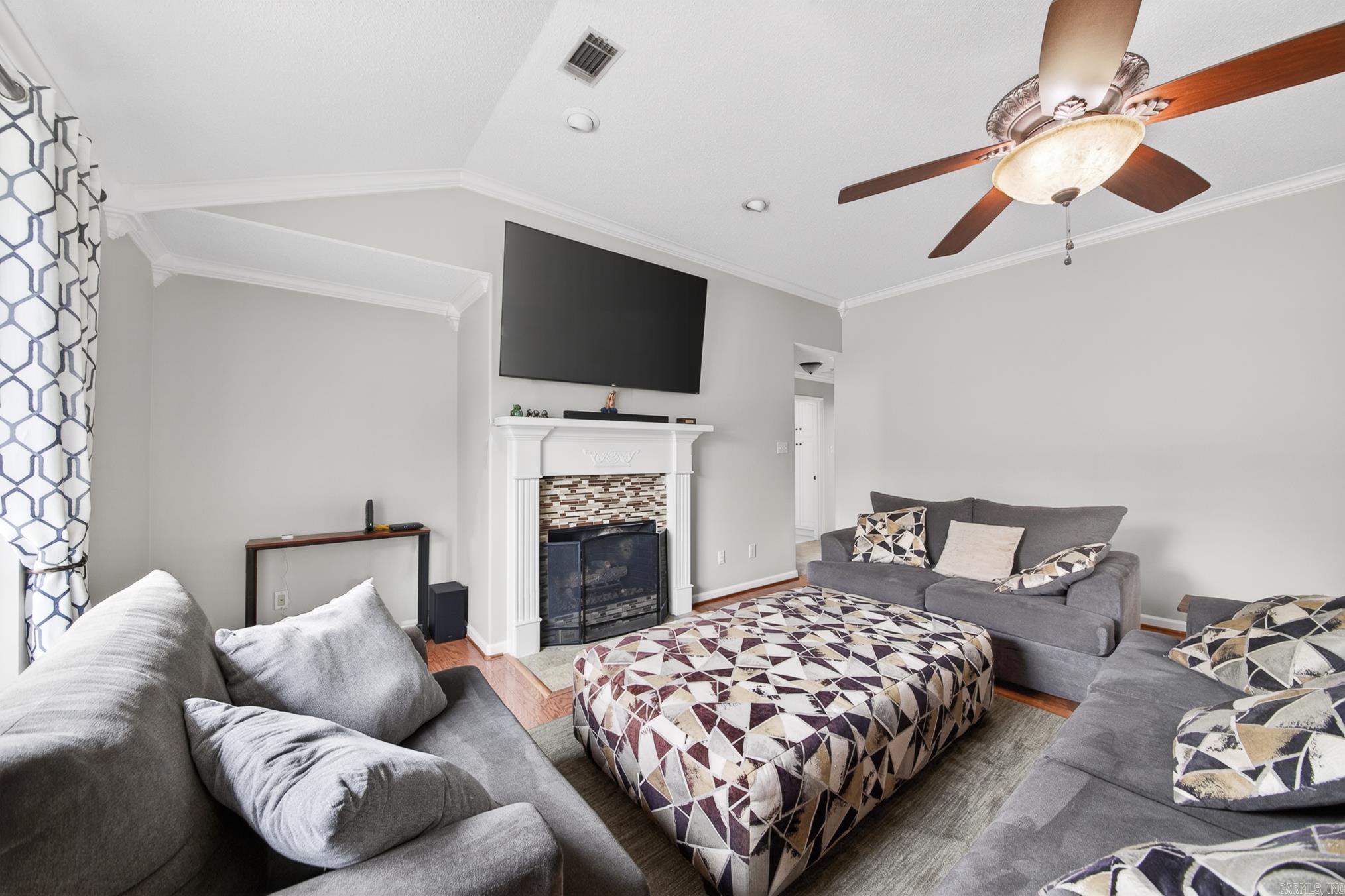 1801 N Lincoln  Cabot, AR