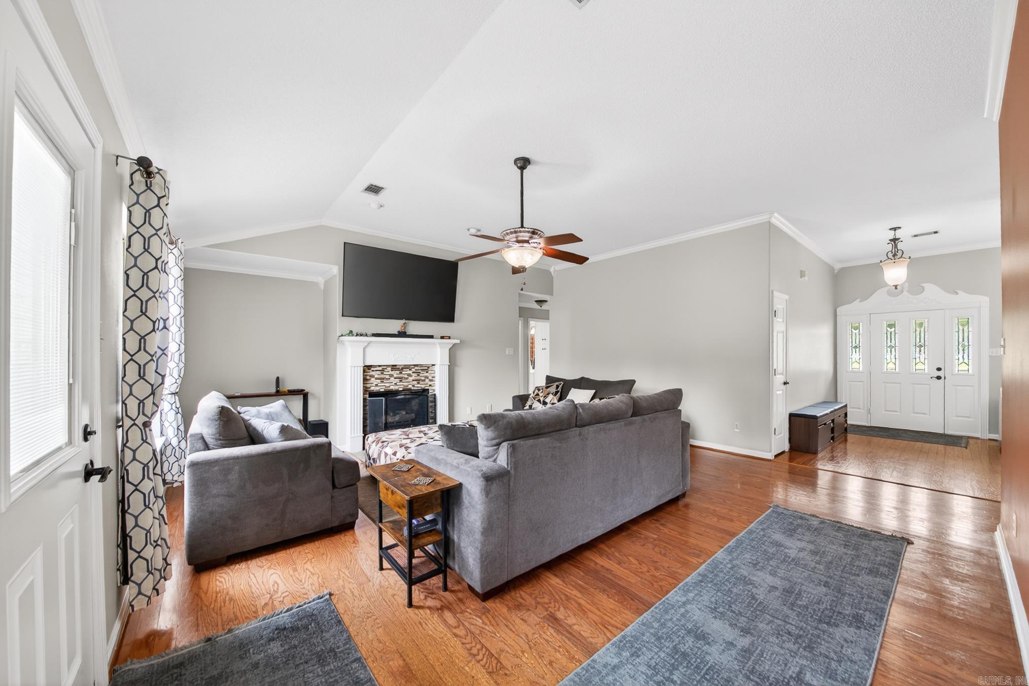 1801 N Lincoln  Cabot, AR