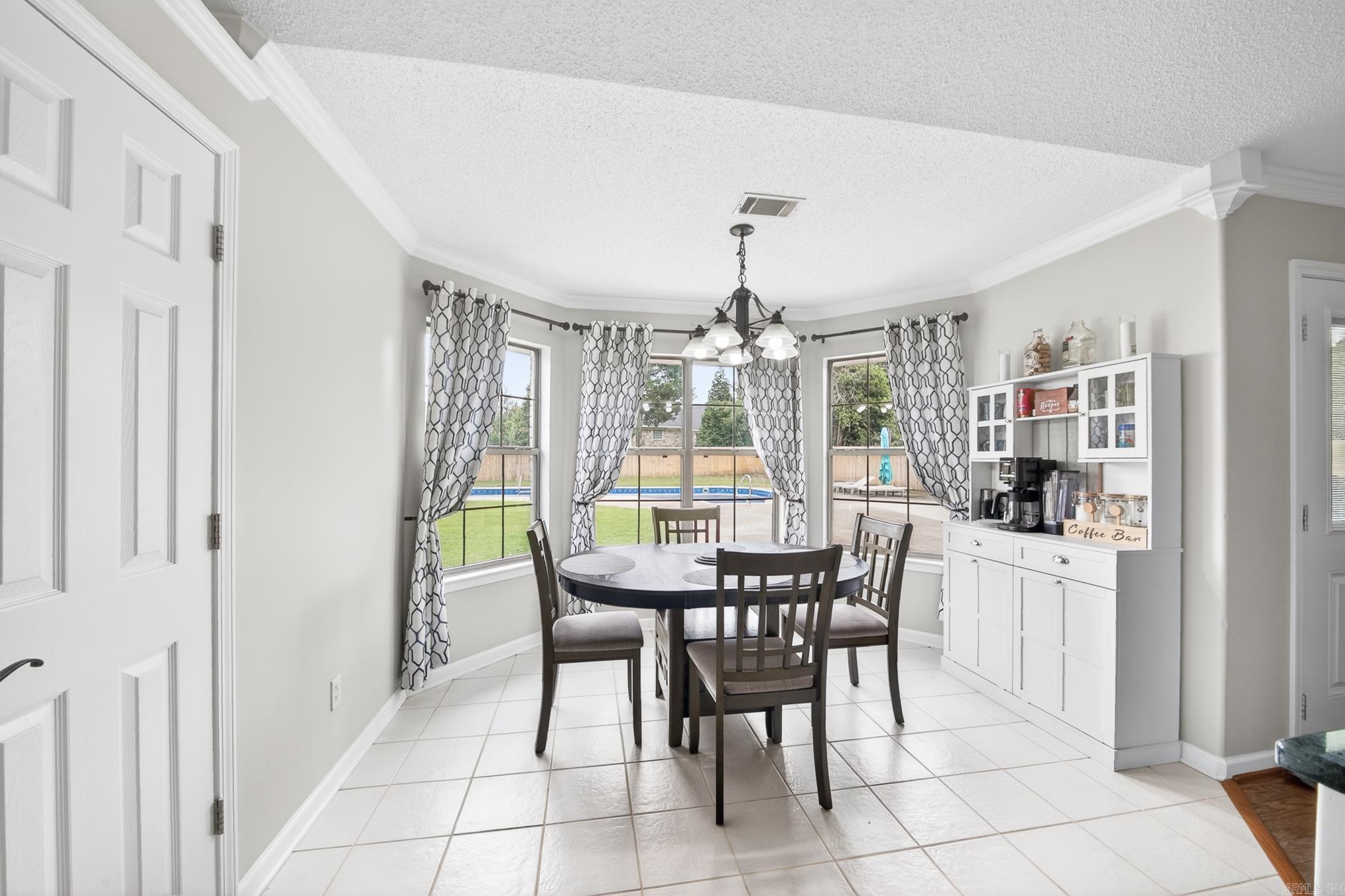 1801 N Lincoln  Cabot, AR