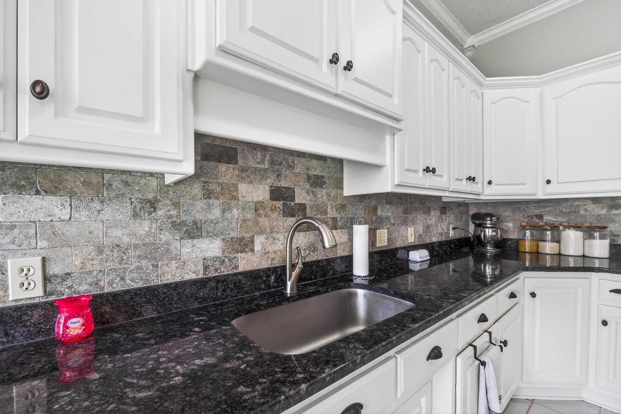 1801 N Lincoln  Cabot, AR