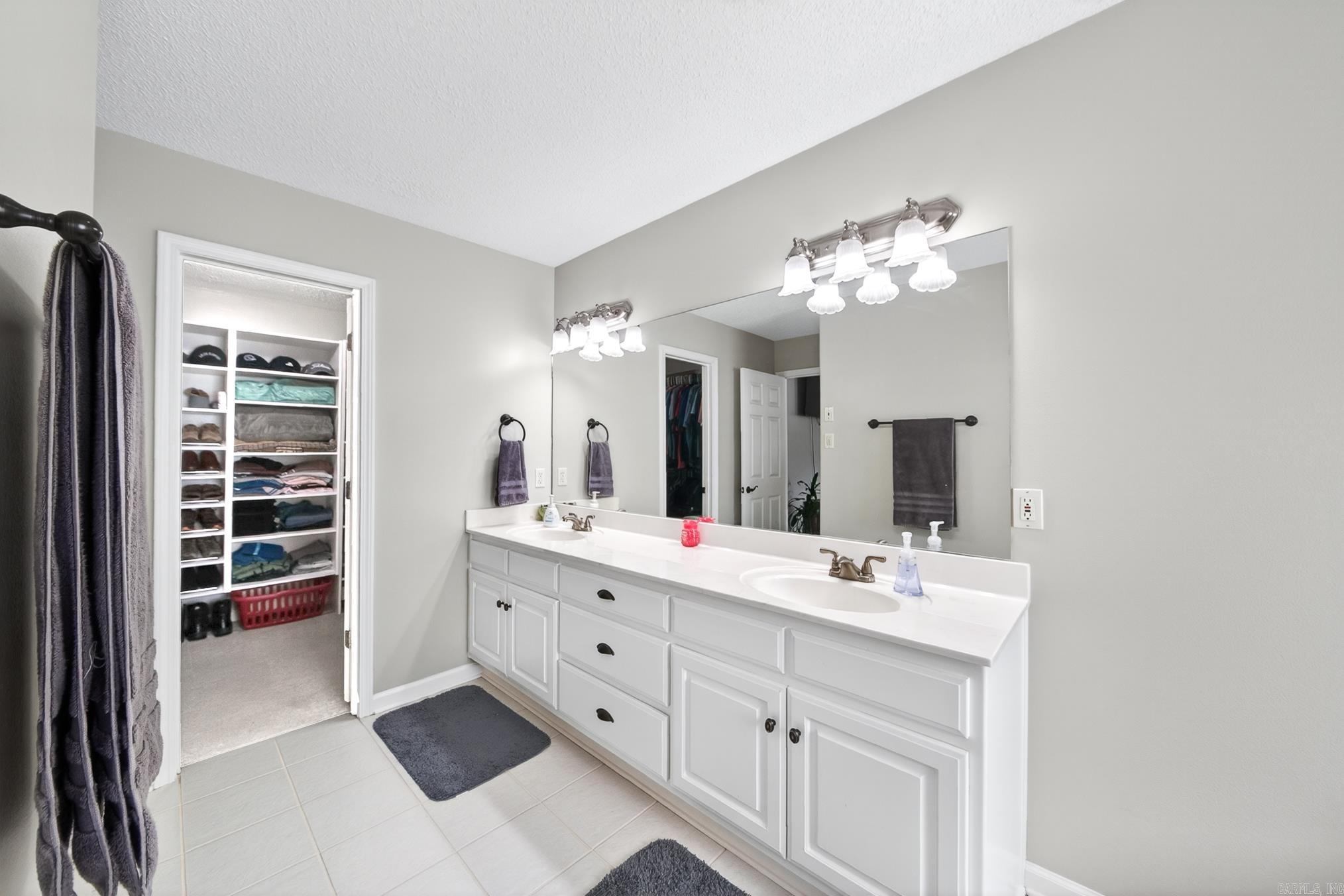 1801 N Lincoln  Cabot, AR