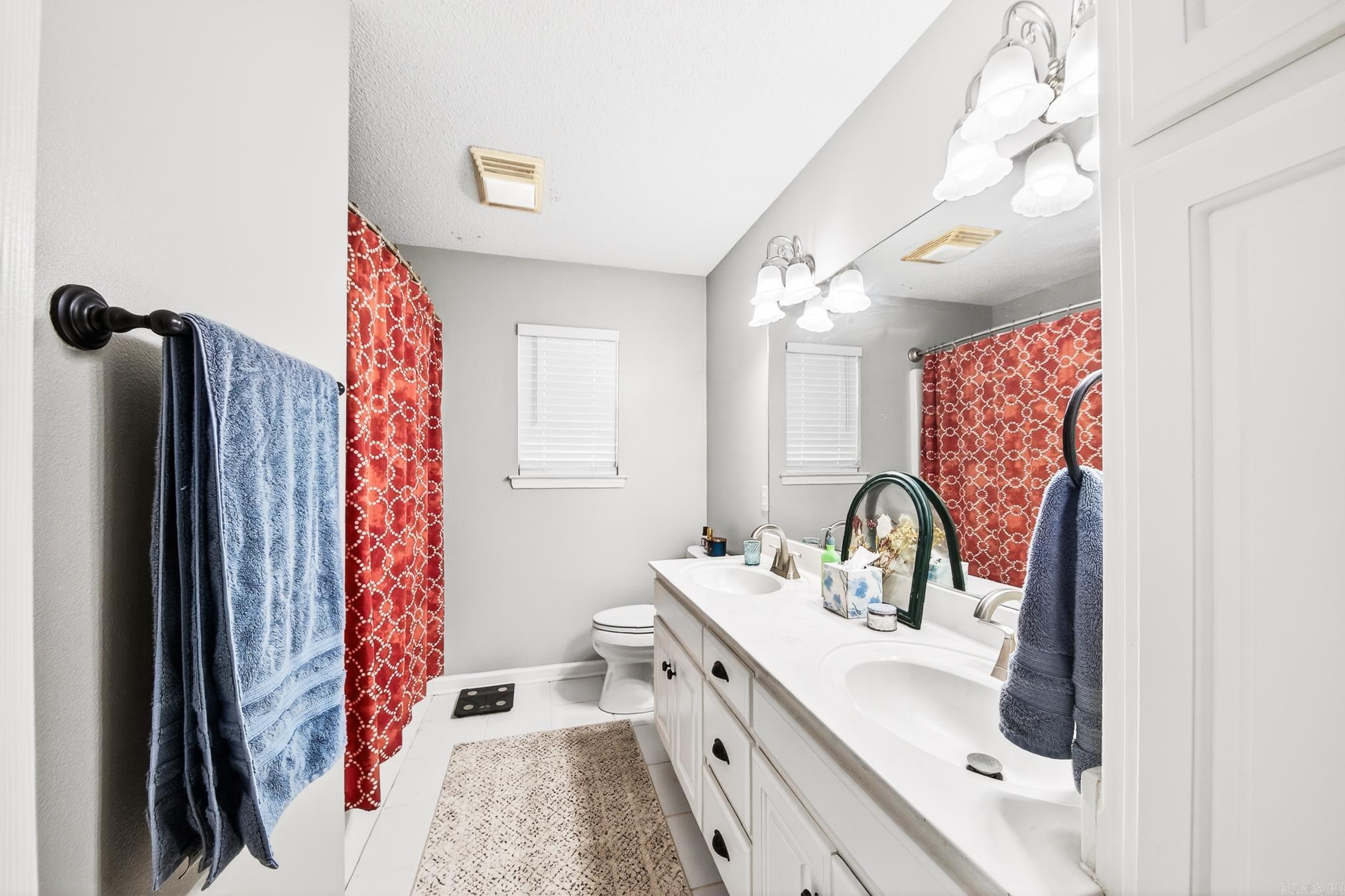 1801 N Lincoln  Cabot, AR