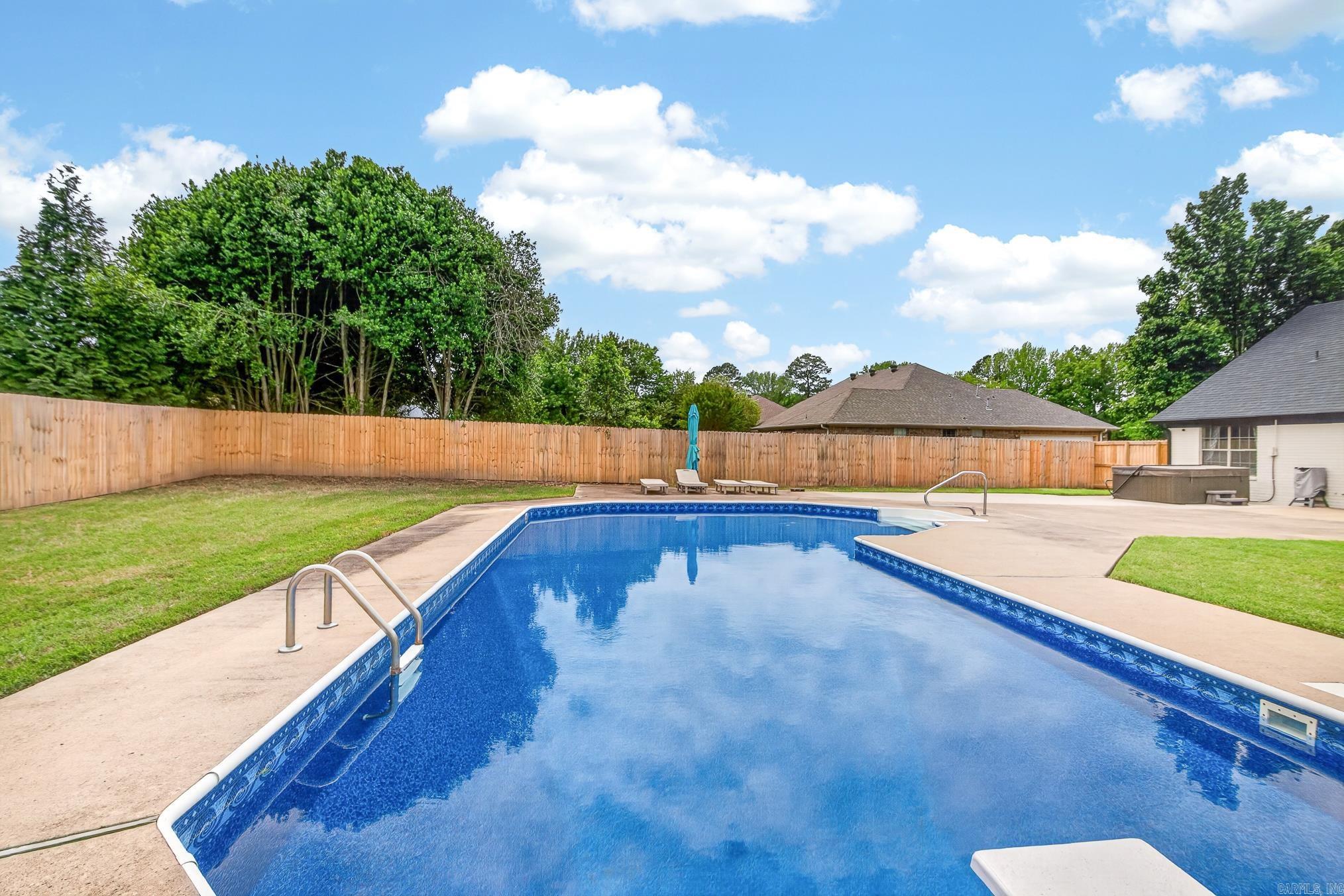 1801 N Lincoln  Cabot, AR