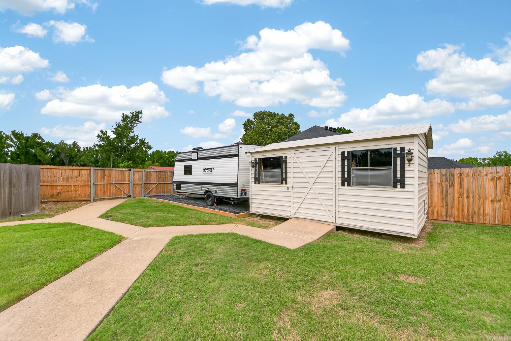 1801 N Lincoln  Cabot, AR