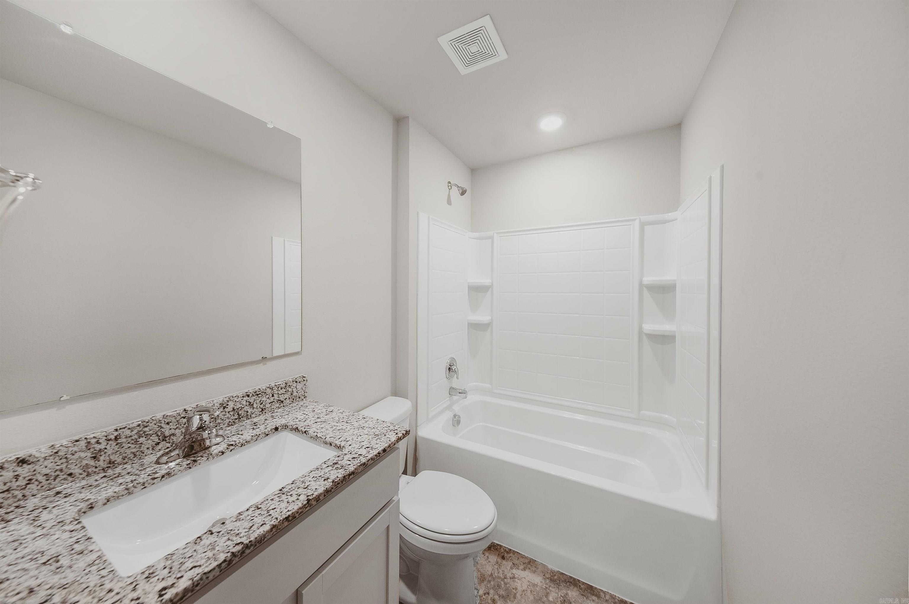 806 Comanche  Gentry, AR