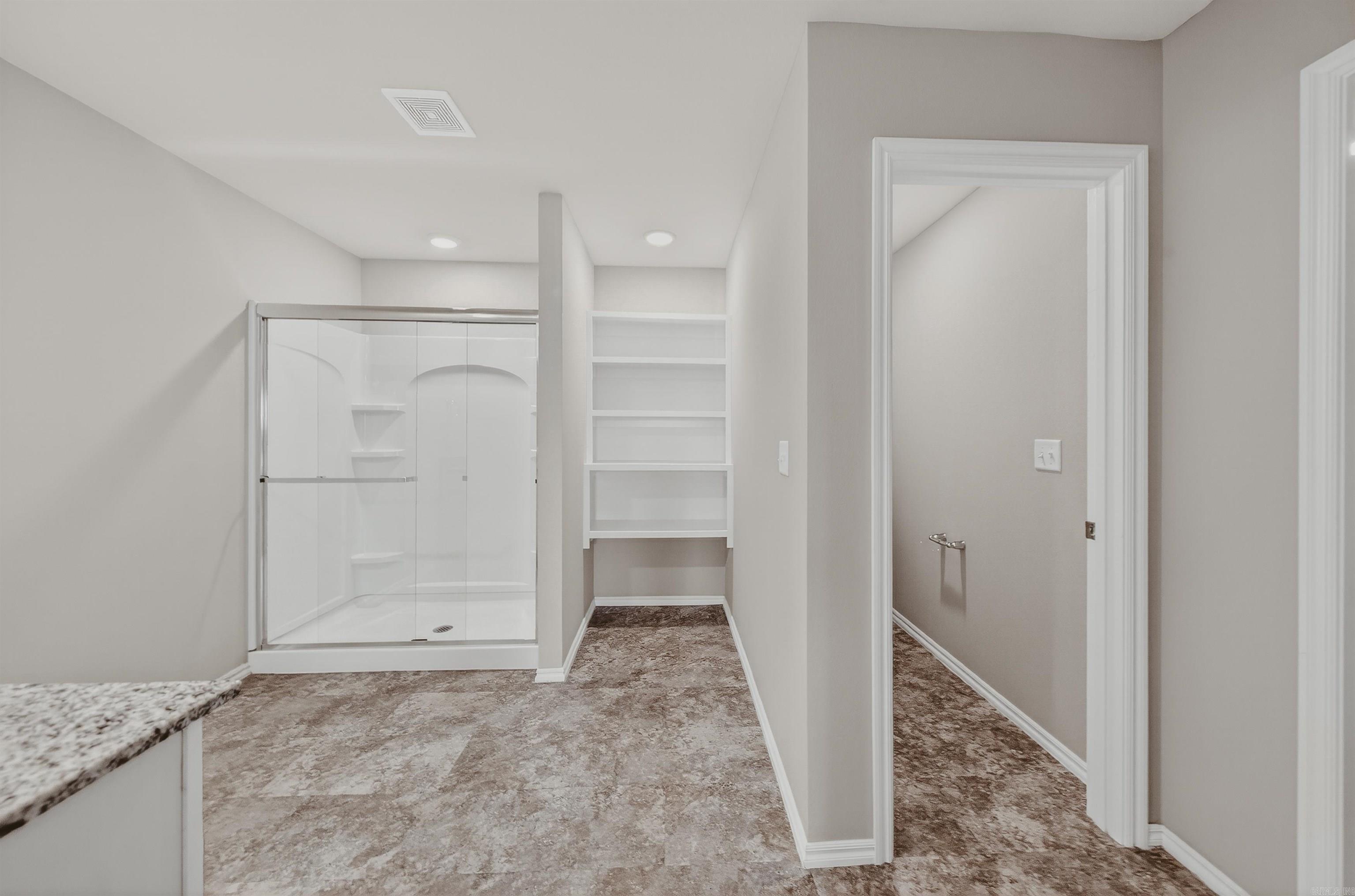 806 Comanche  Gentry, AR