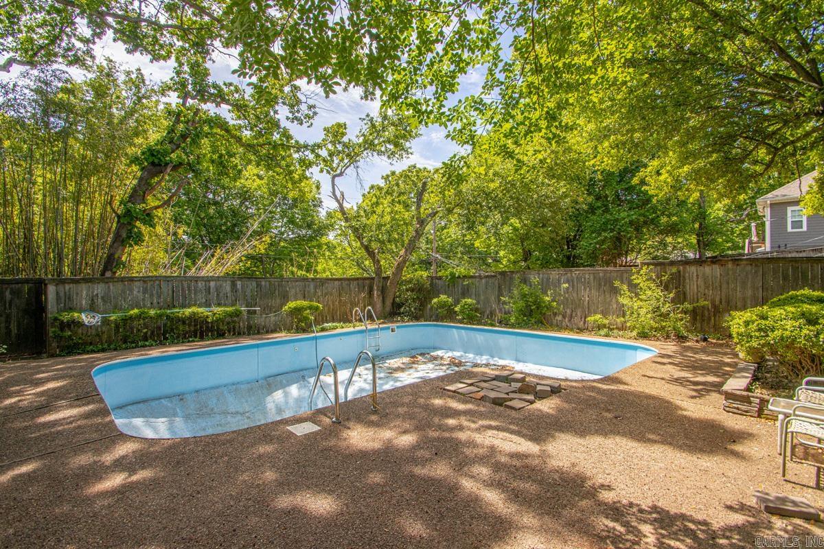 4119 C Street  Little Rock, AR