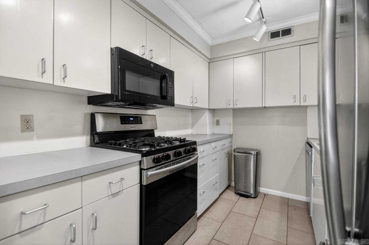 4119 C Street  Little Rock, AR