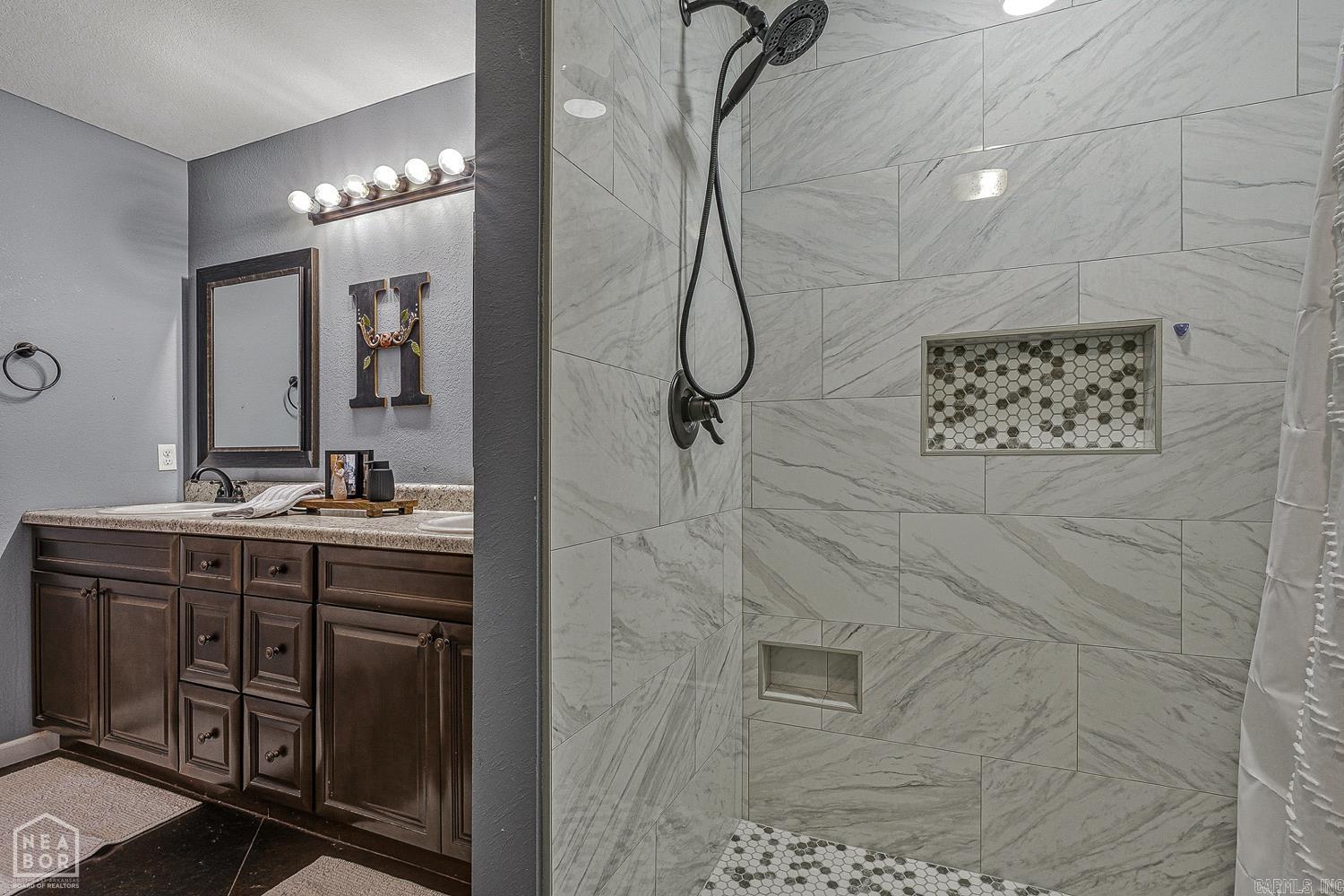 102 Cindy  Paragould, AR