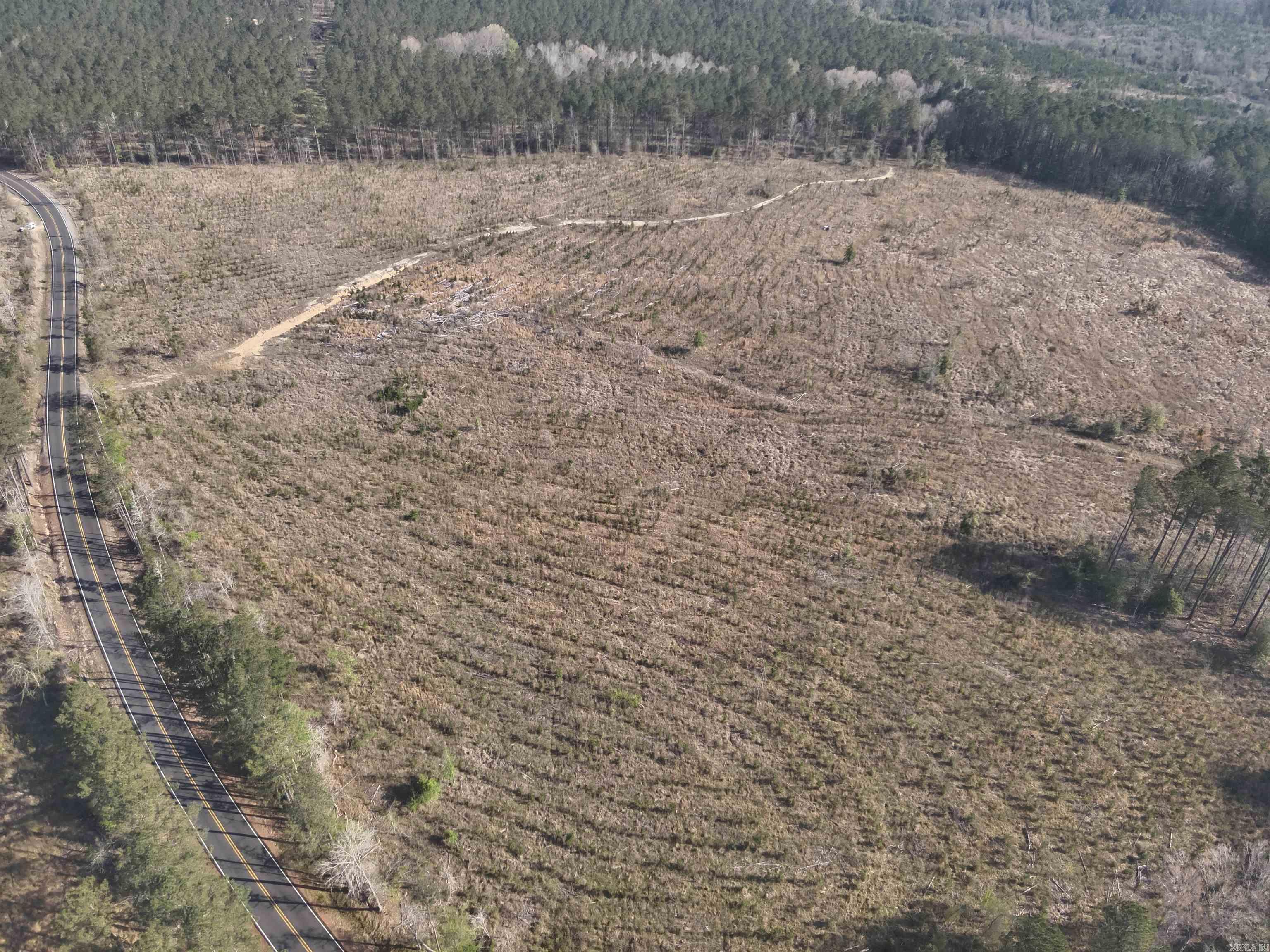 16-19-17 E Three Creeks Rd  El Dorado, AR