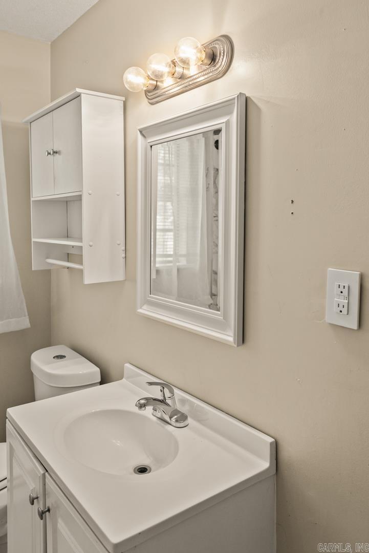 82 Somerset  North Little Rock, AR