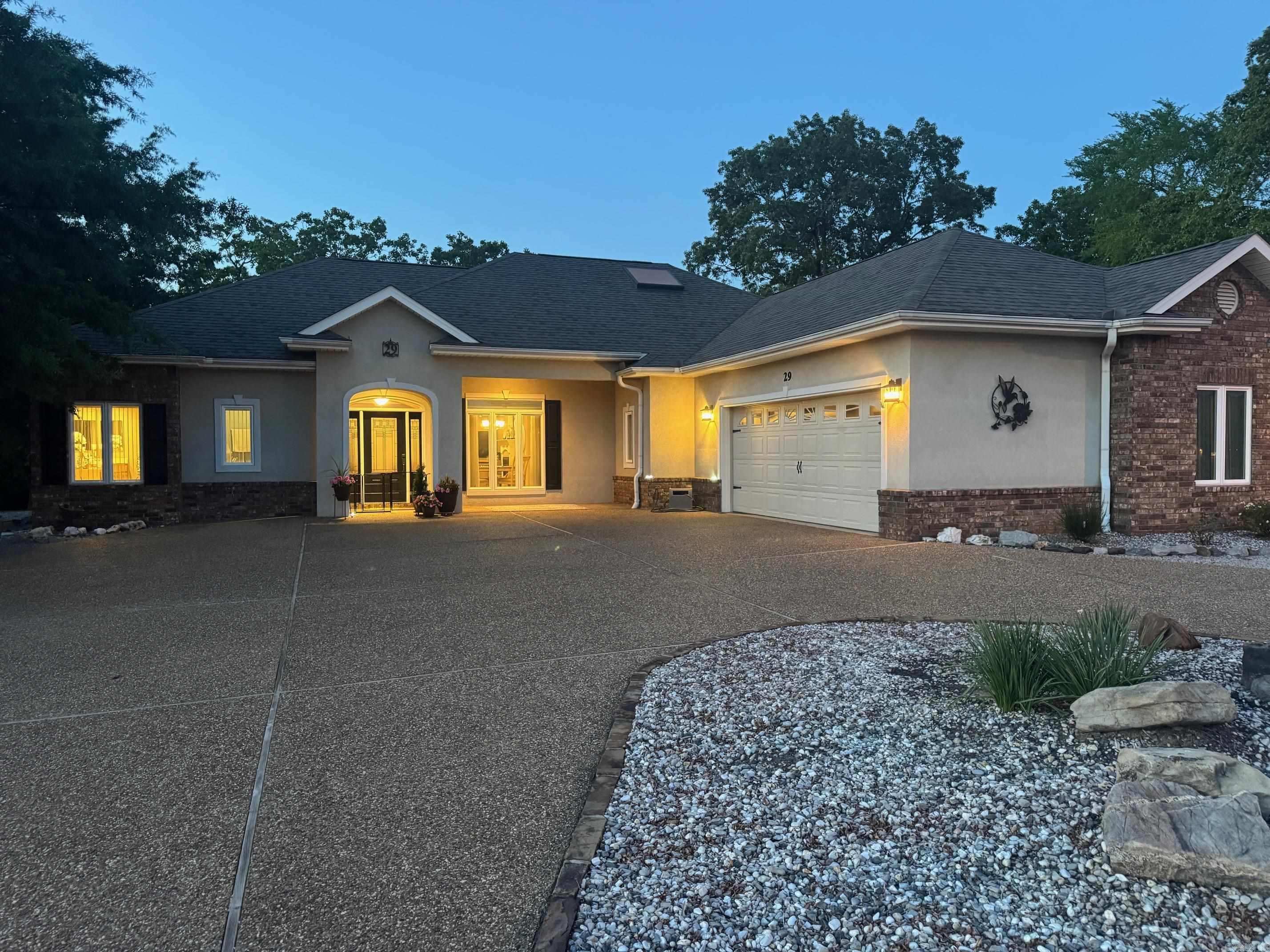 29 LINARES LANE  Hot Springs Village, AR