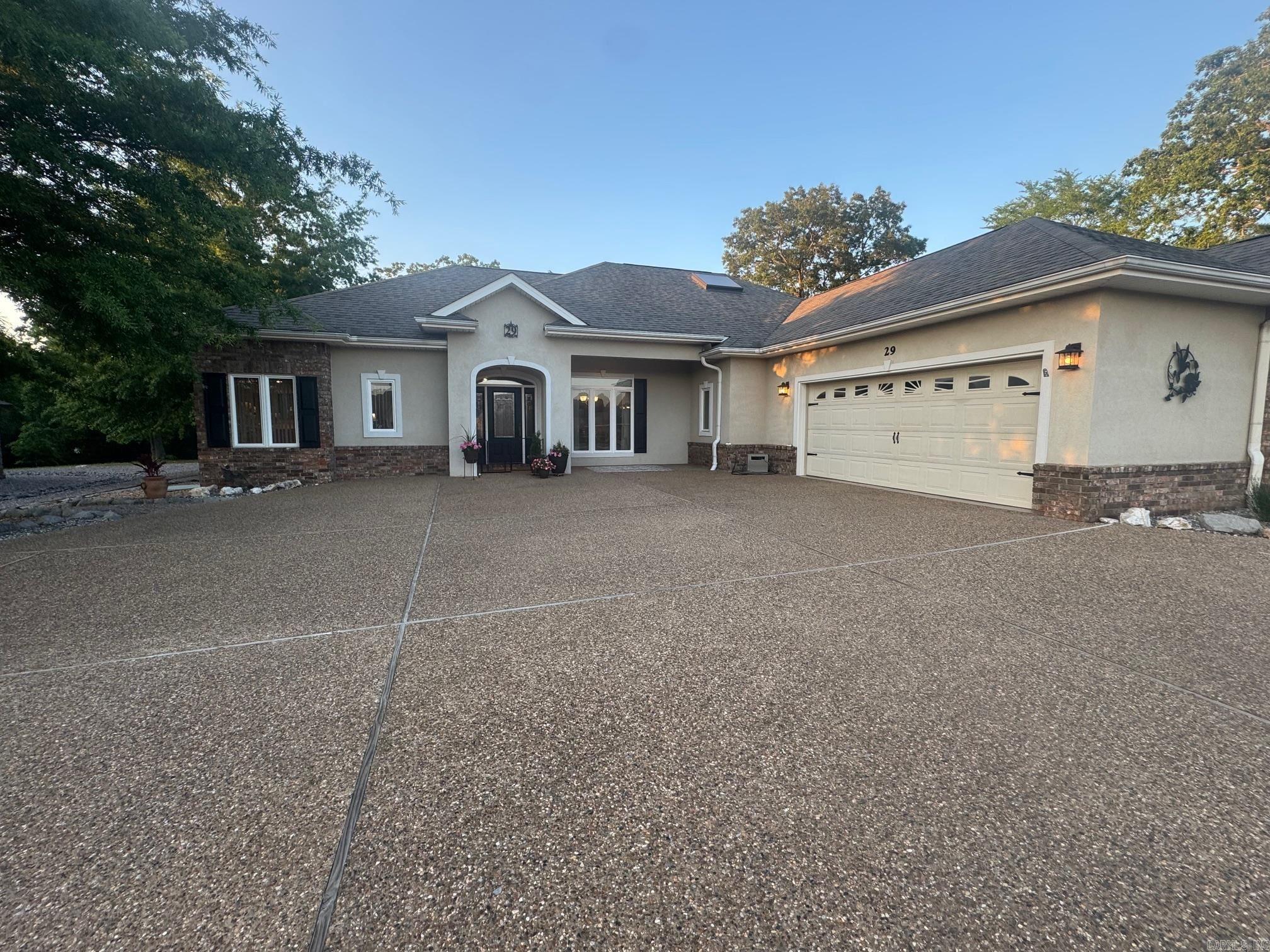 29 LINARES LANE  Hot Springs Village, AR