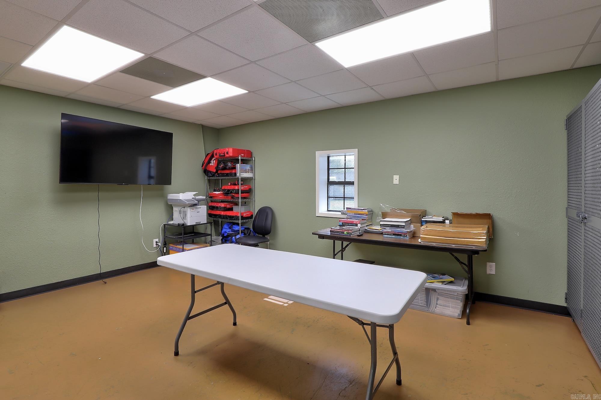 3005 S Lake  Texarkana, TX