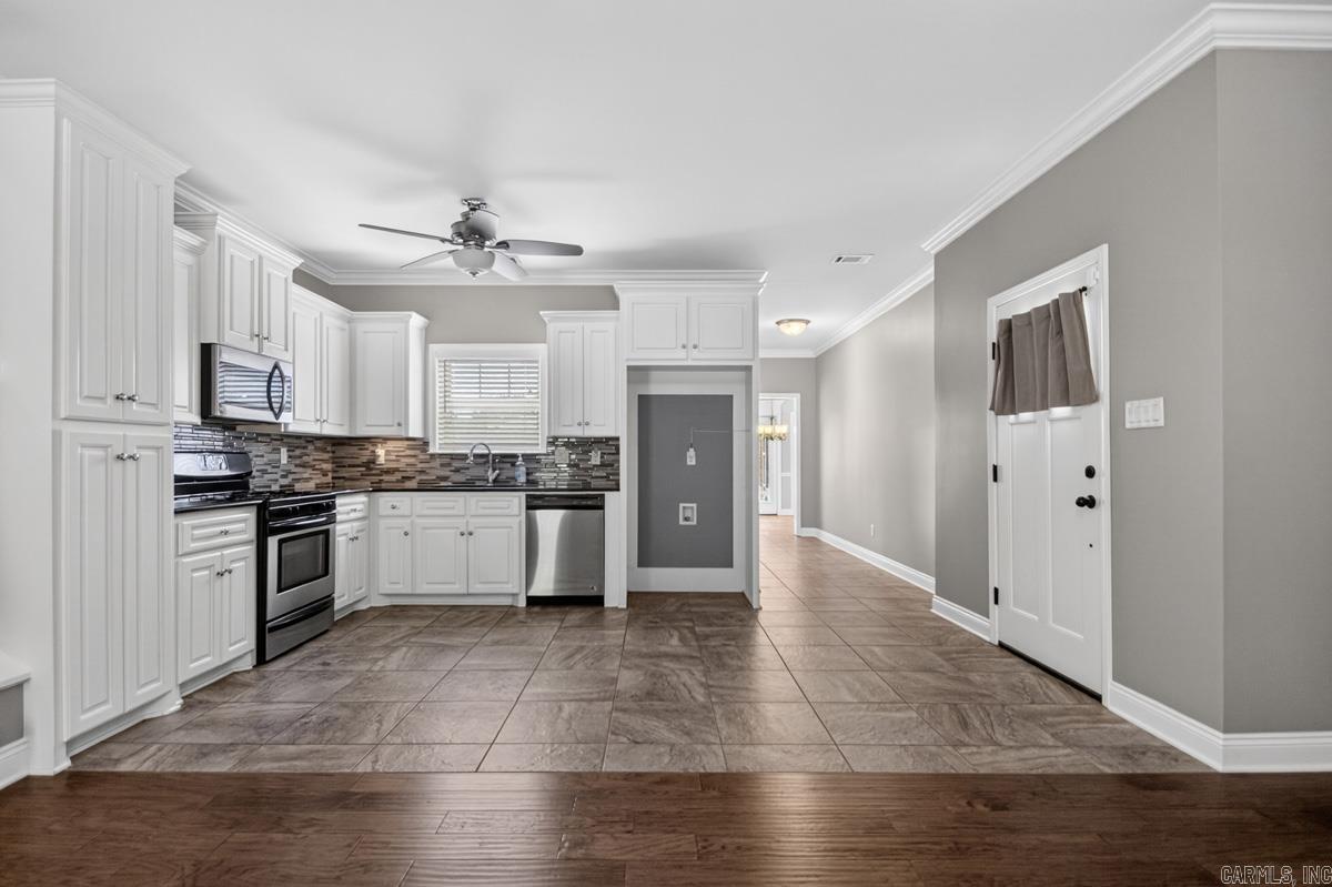 1002 Nature  Benton, AR