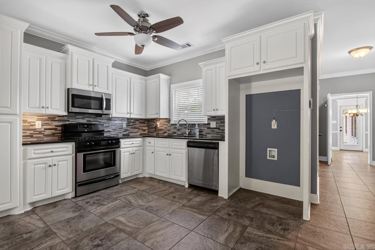 1002 Nature  Benton, AR