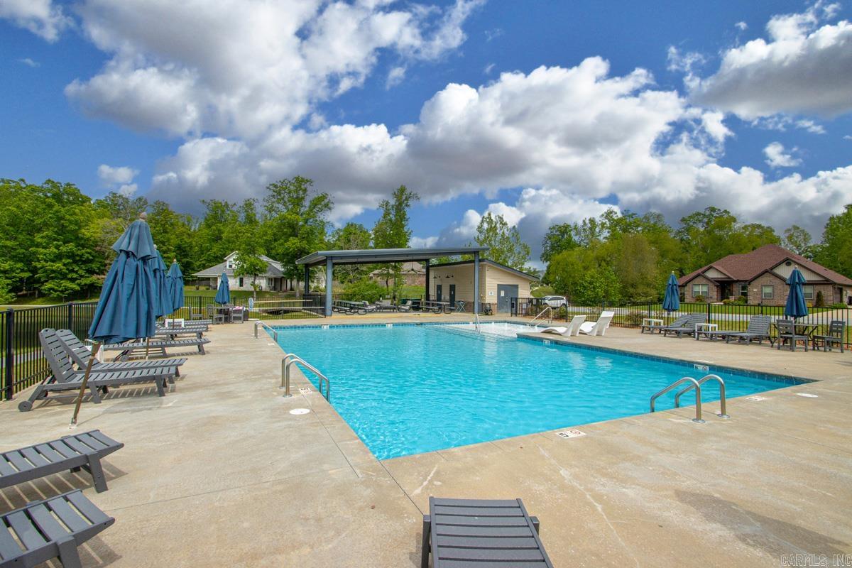 1002 Nature  Benton, AR