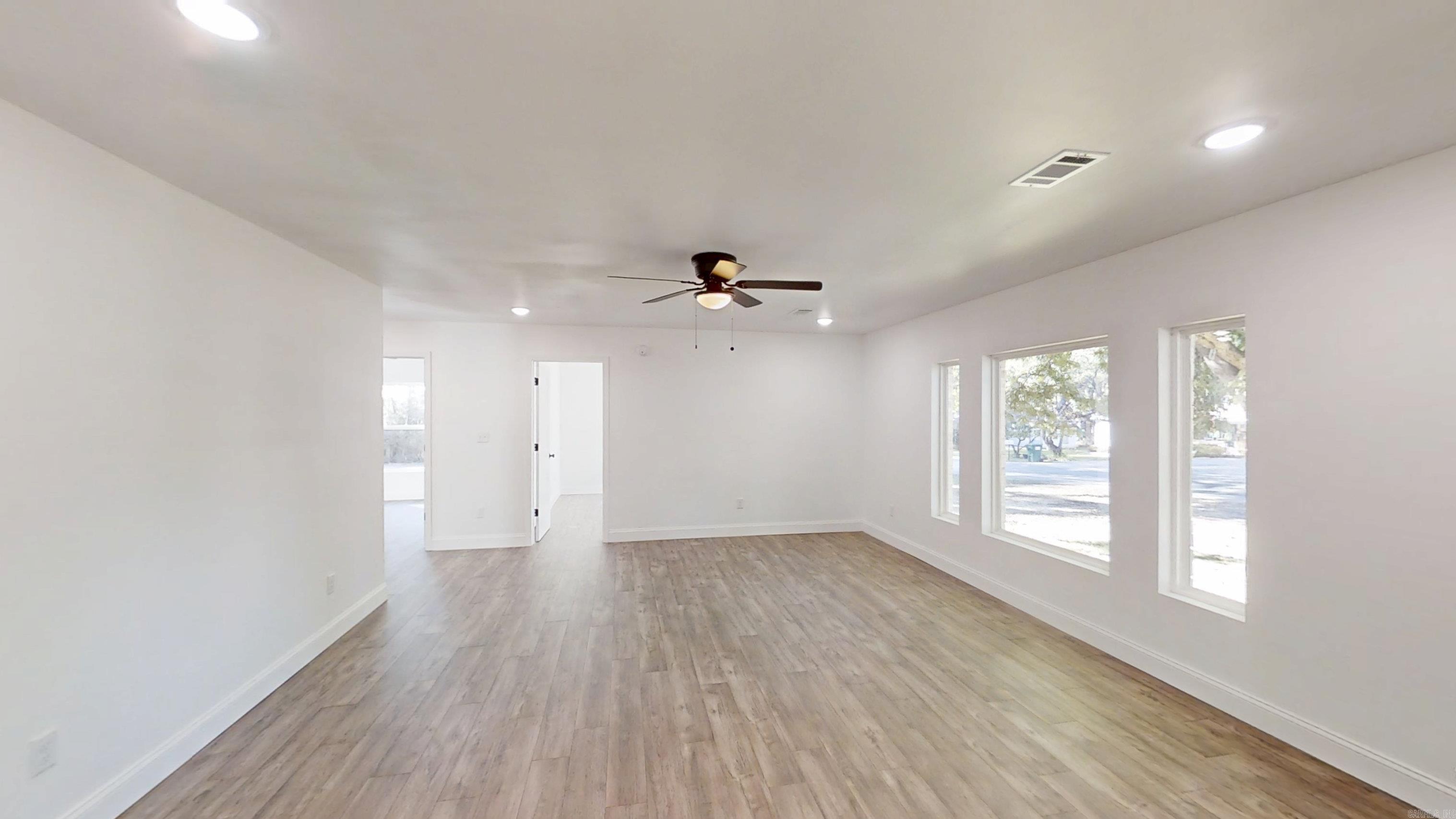 301 E Griffin  Harrisburg, AR