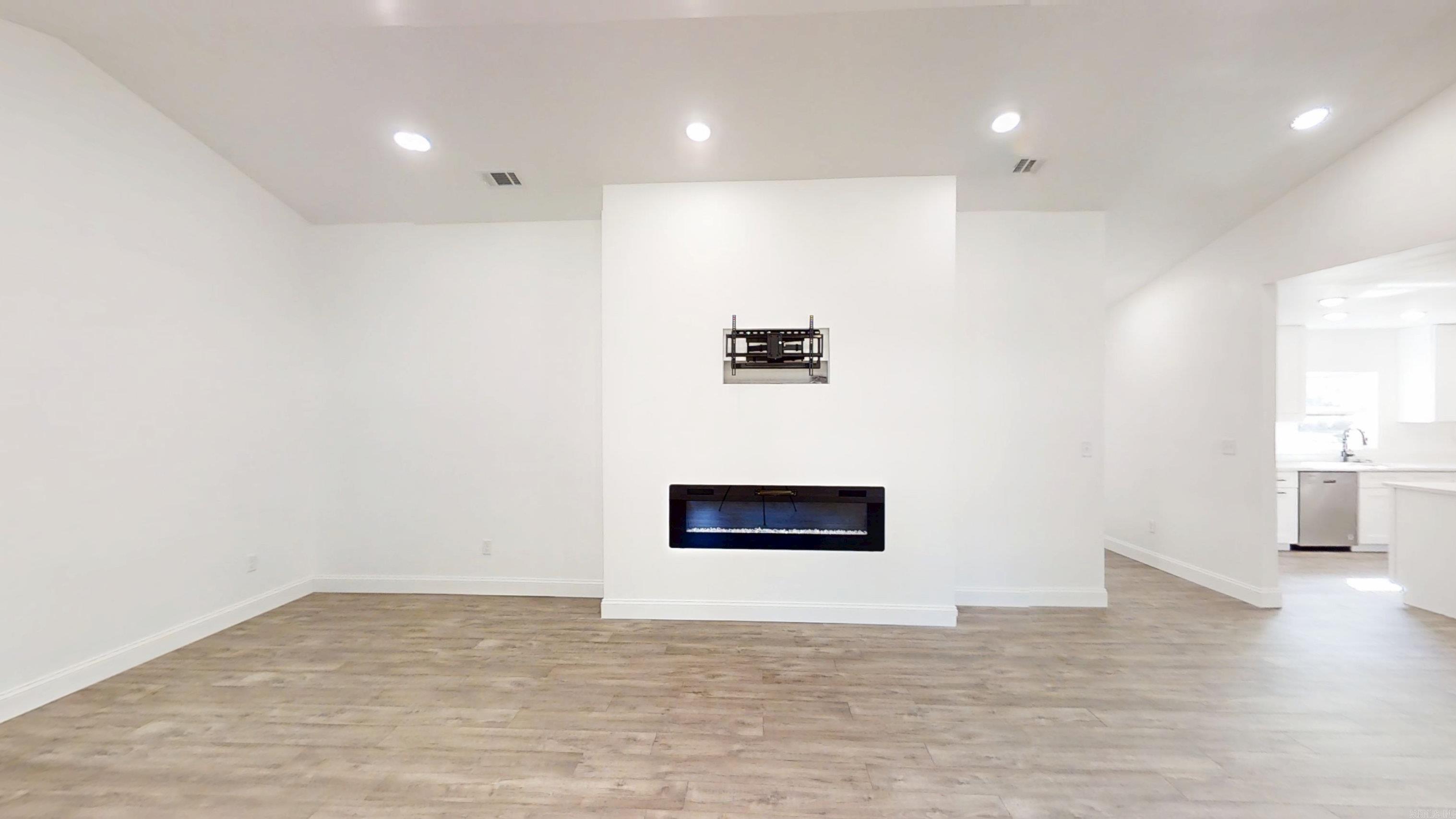 301 E Griffin  Harrisburg, AR