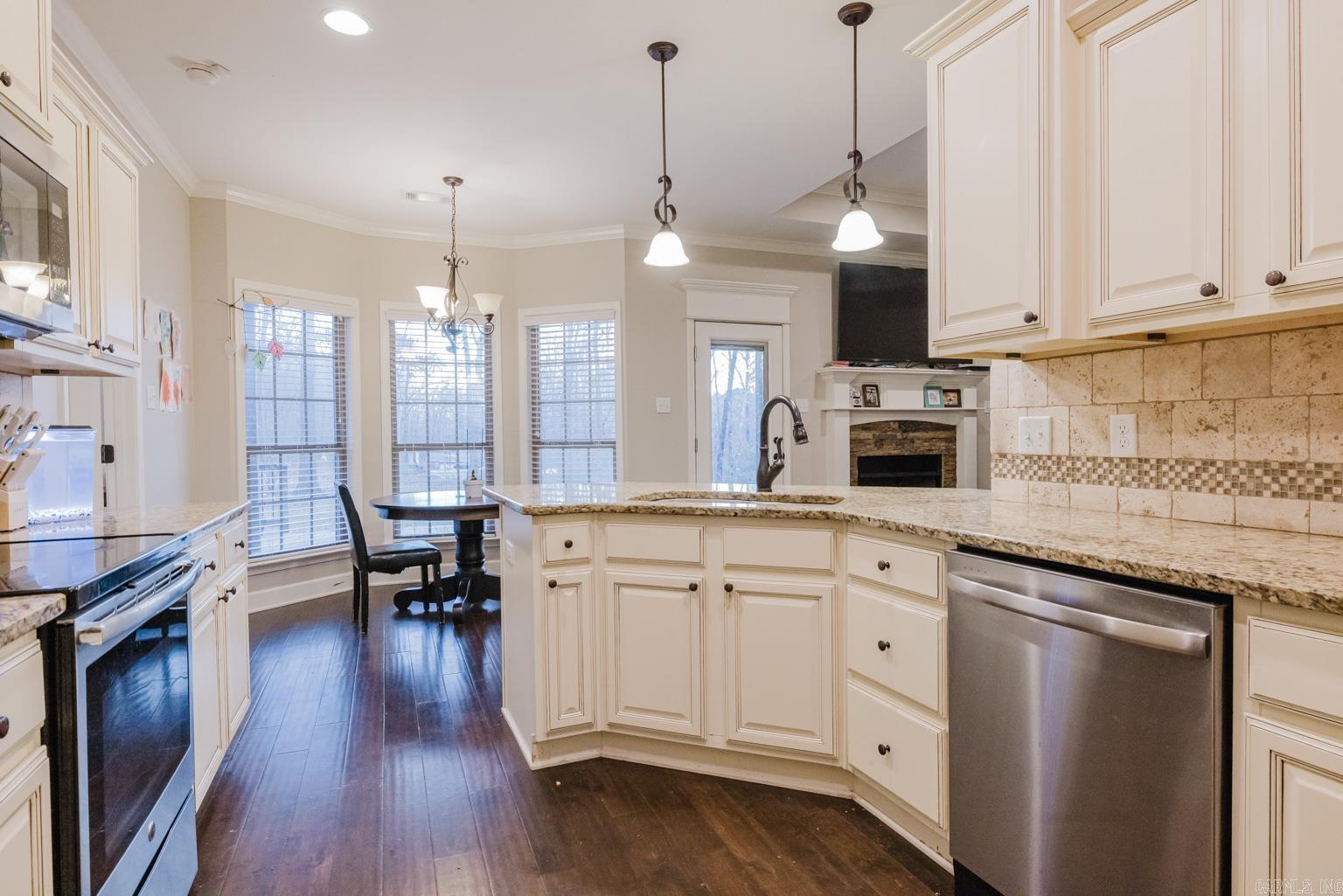 10676 Hinds Rd  Benton, AR