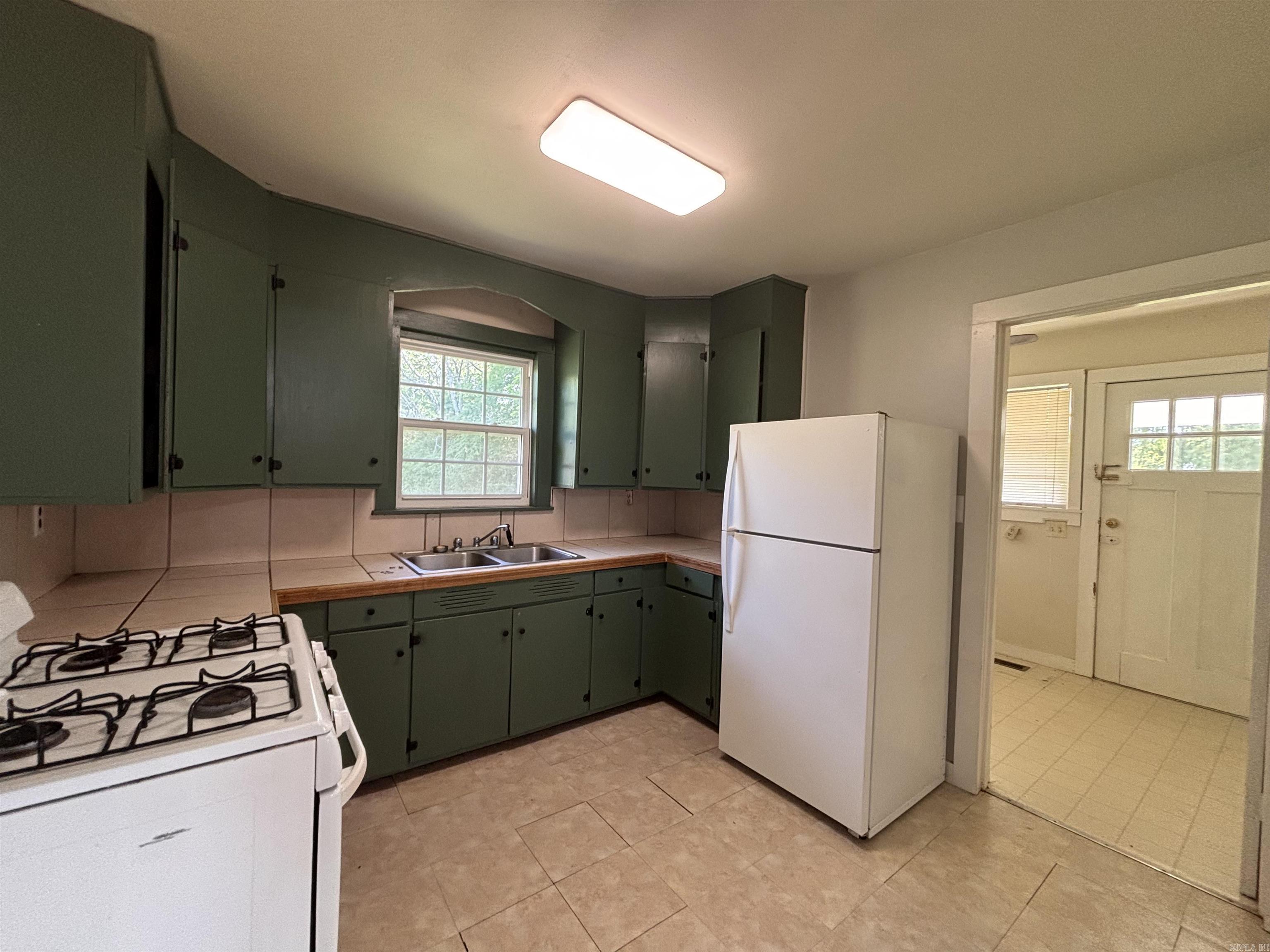 6468 Congo  Benton, AR