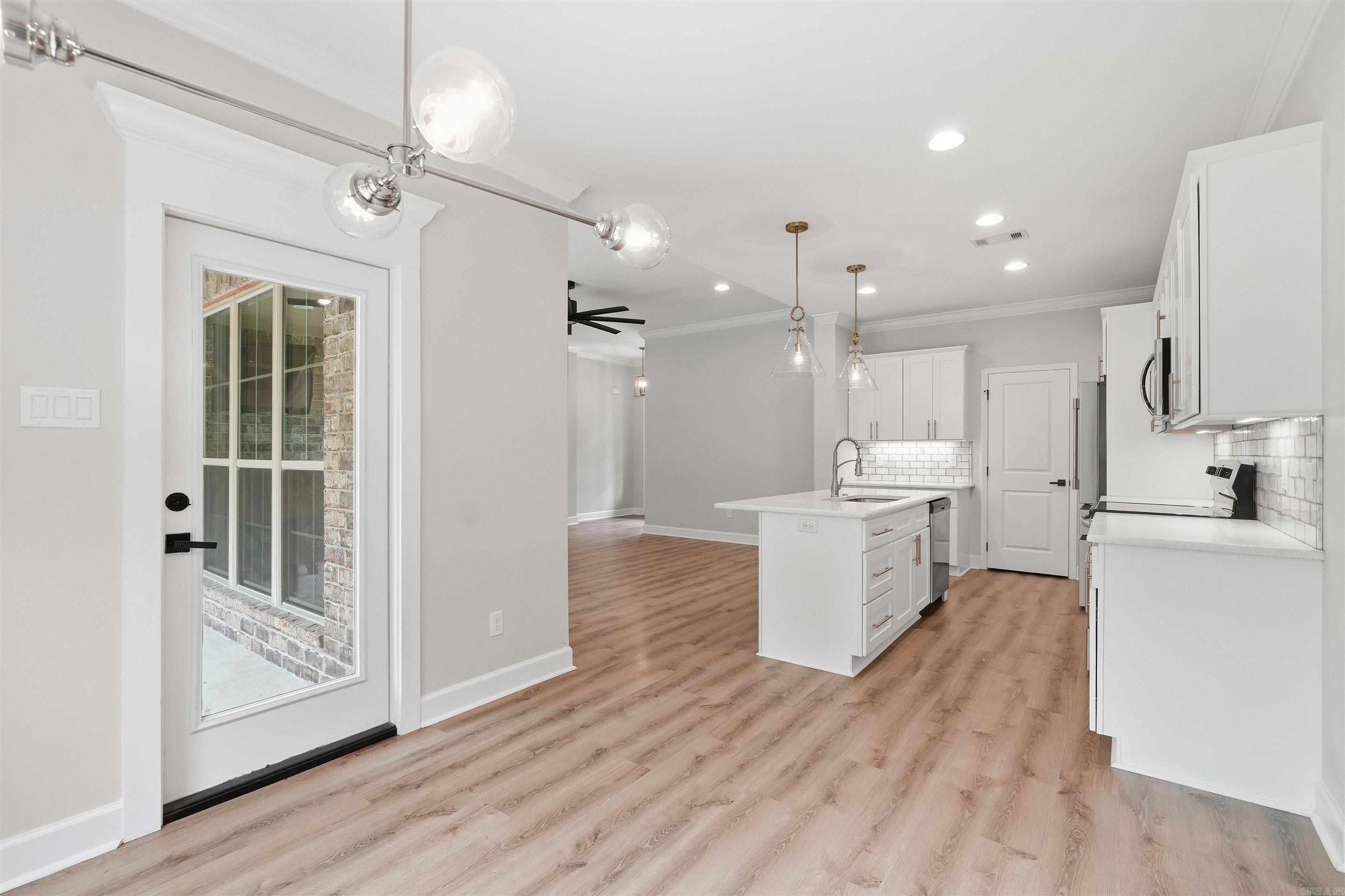 7216 Overspring  Alexander, AR