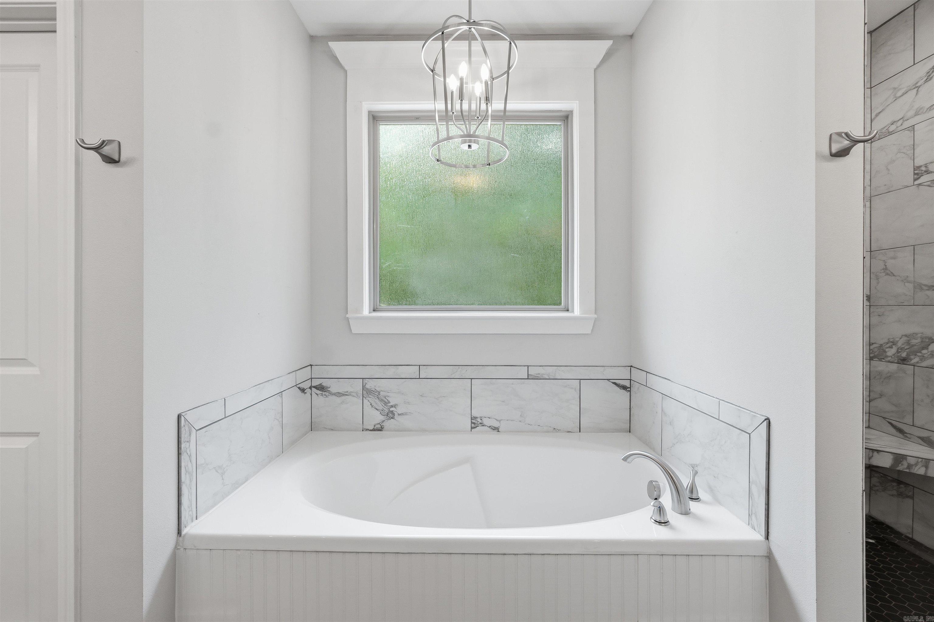 7216 Overspring  Alexander, AR