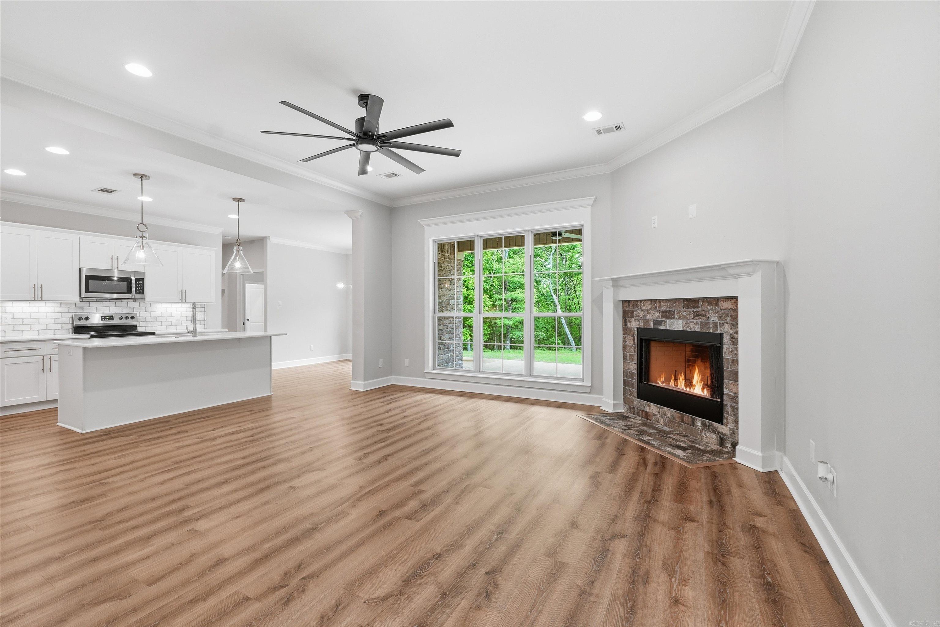 7216 Overspring  Alexander, AR