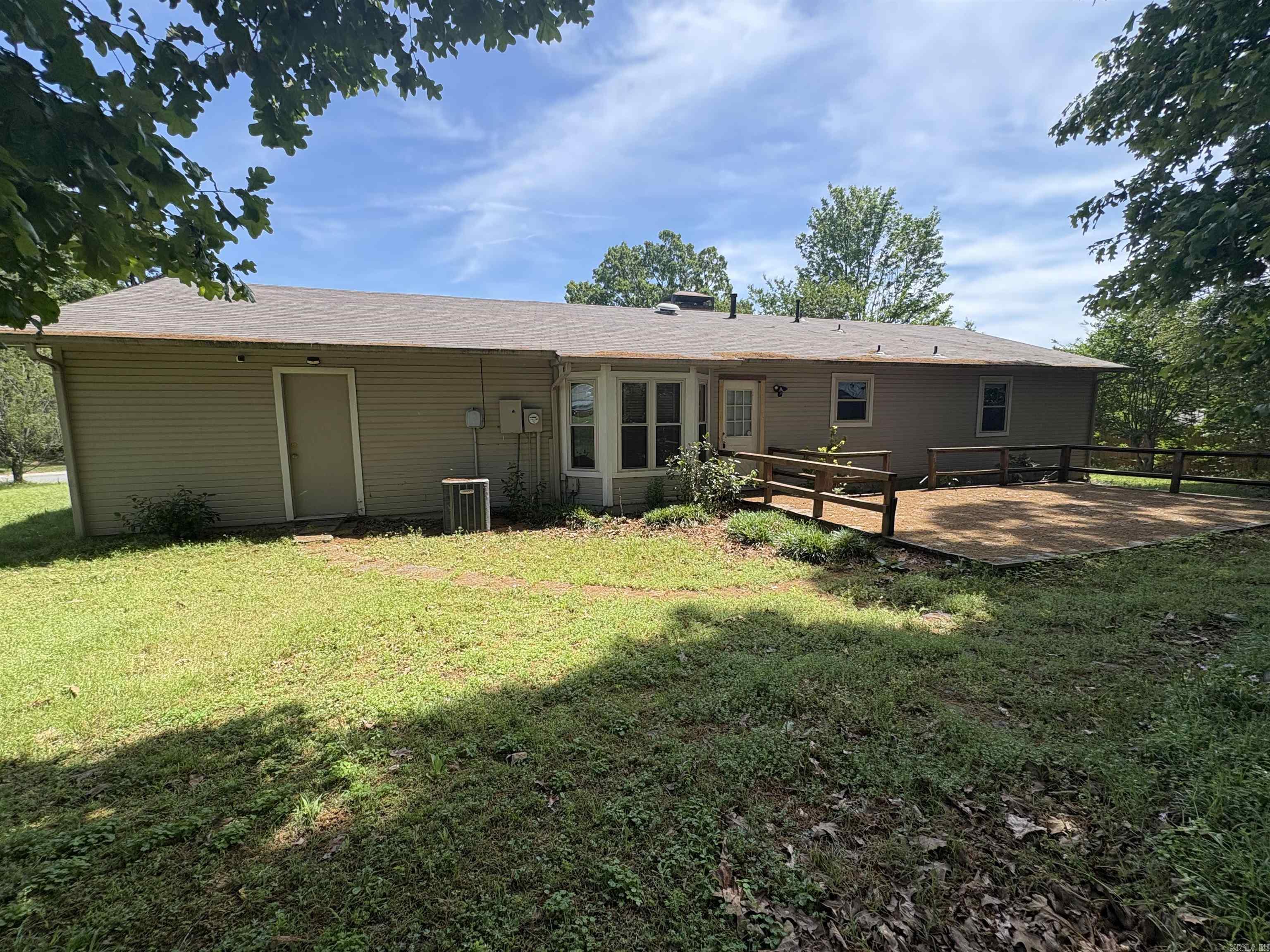 50 Hightrail  Maumelle, AR