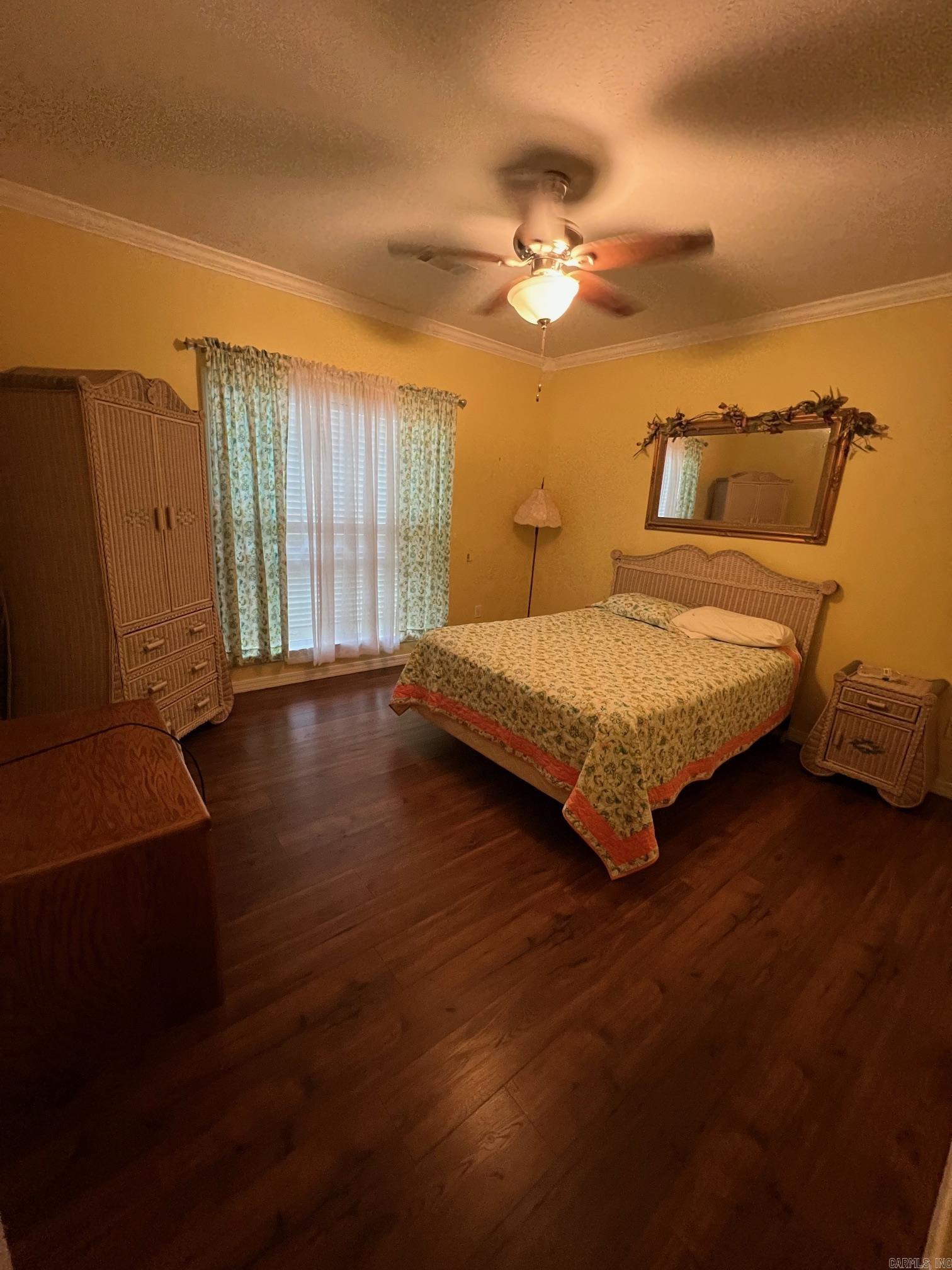 1707 Holloway  Morrilton, AR