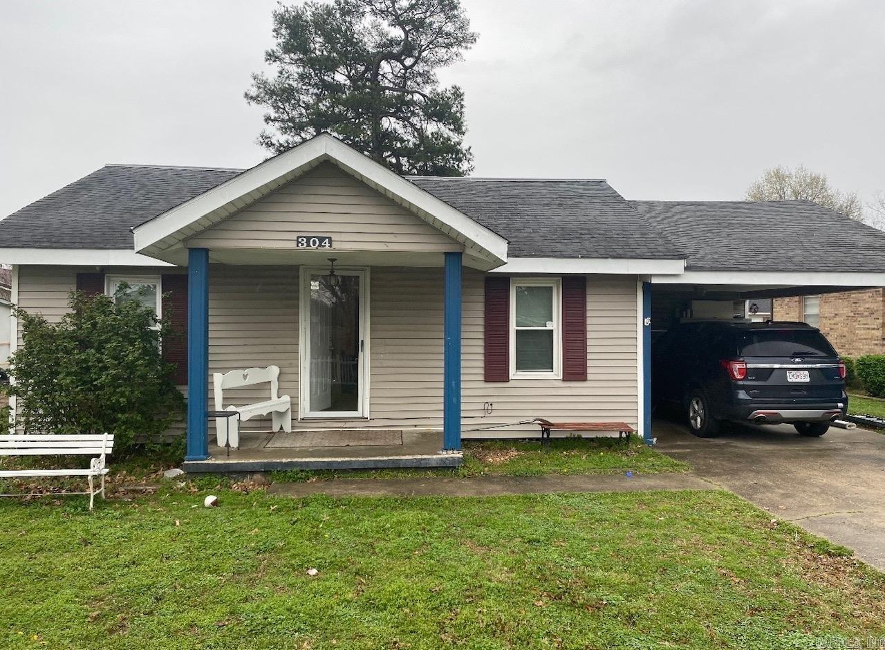 304 N Anderson Avenue