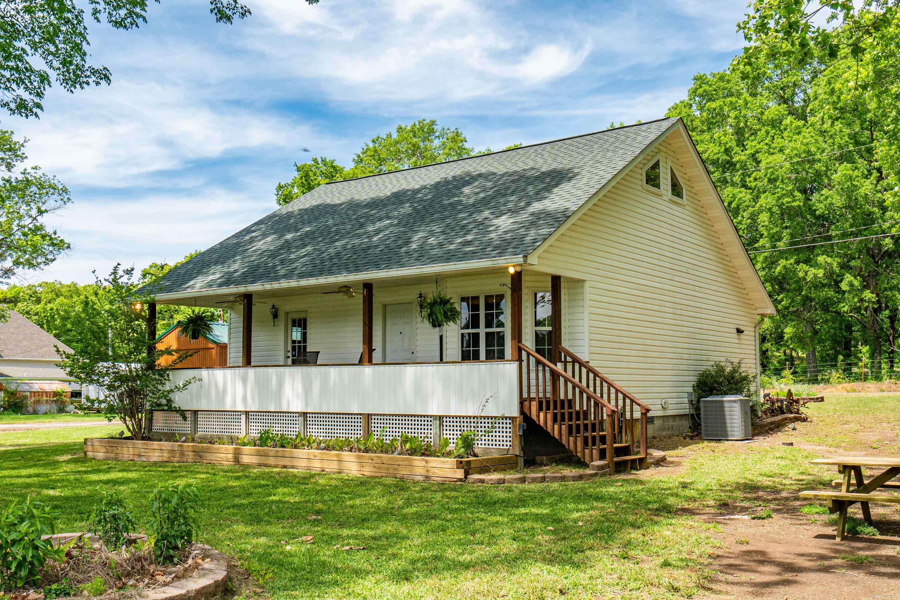 117 Elgin  Hot Springs, AR