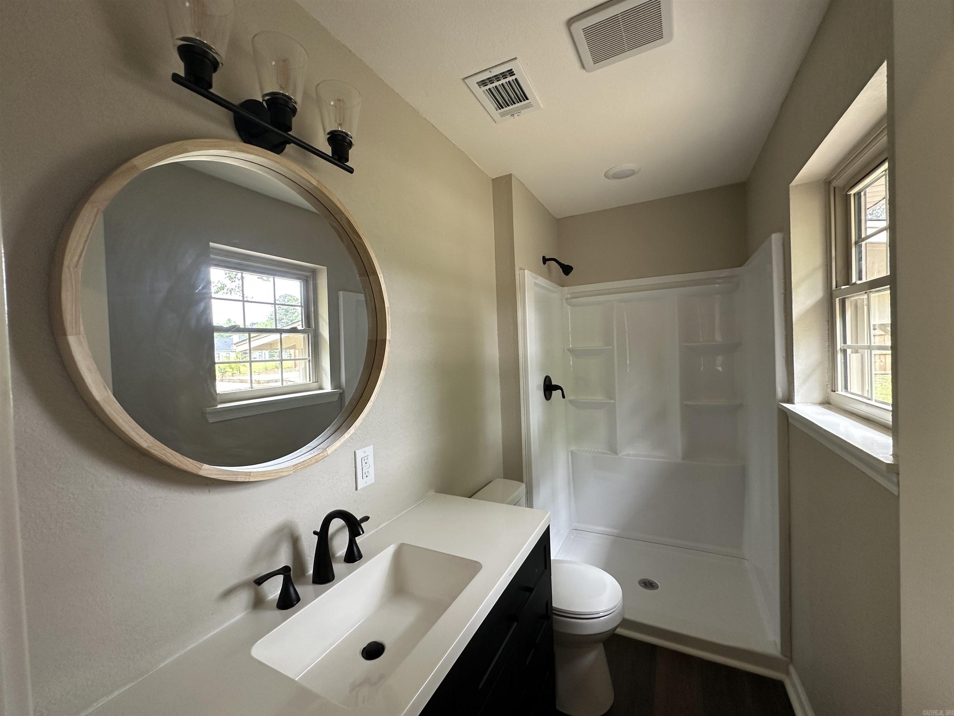 22 Deerwood  Sheridan, AR