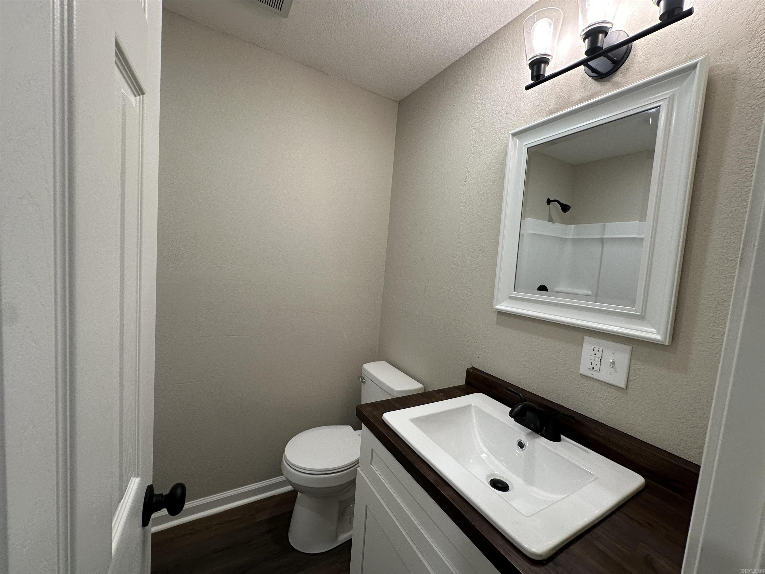 22 Deerwood  Sheridan, AR