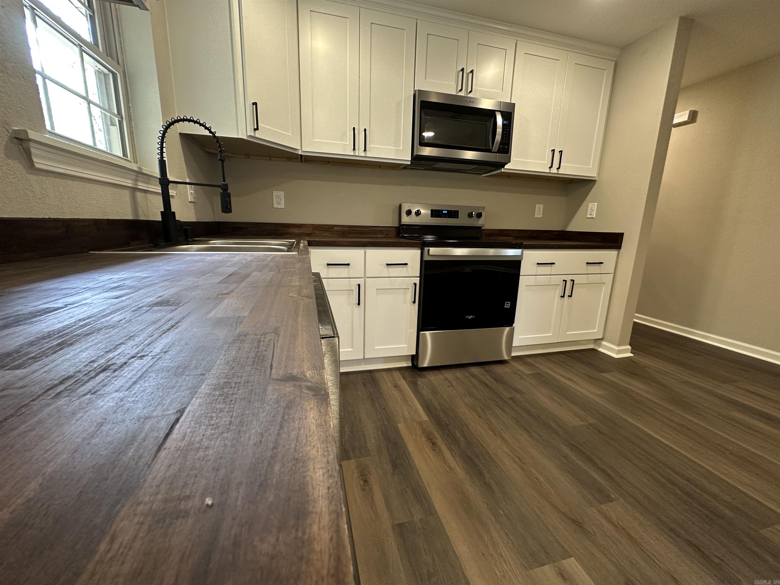 22 Deerwood  Sheridan, AR