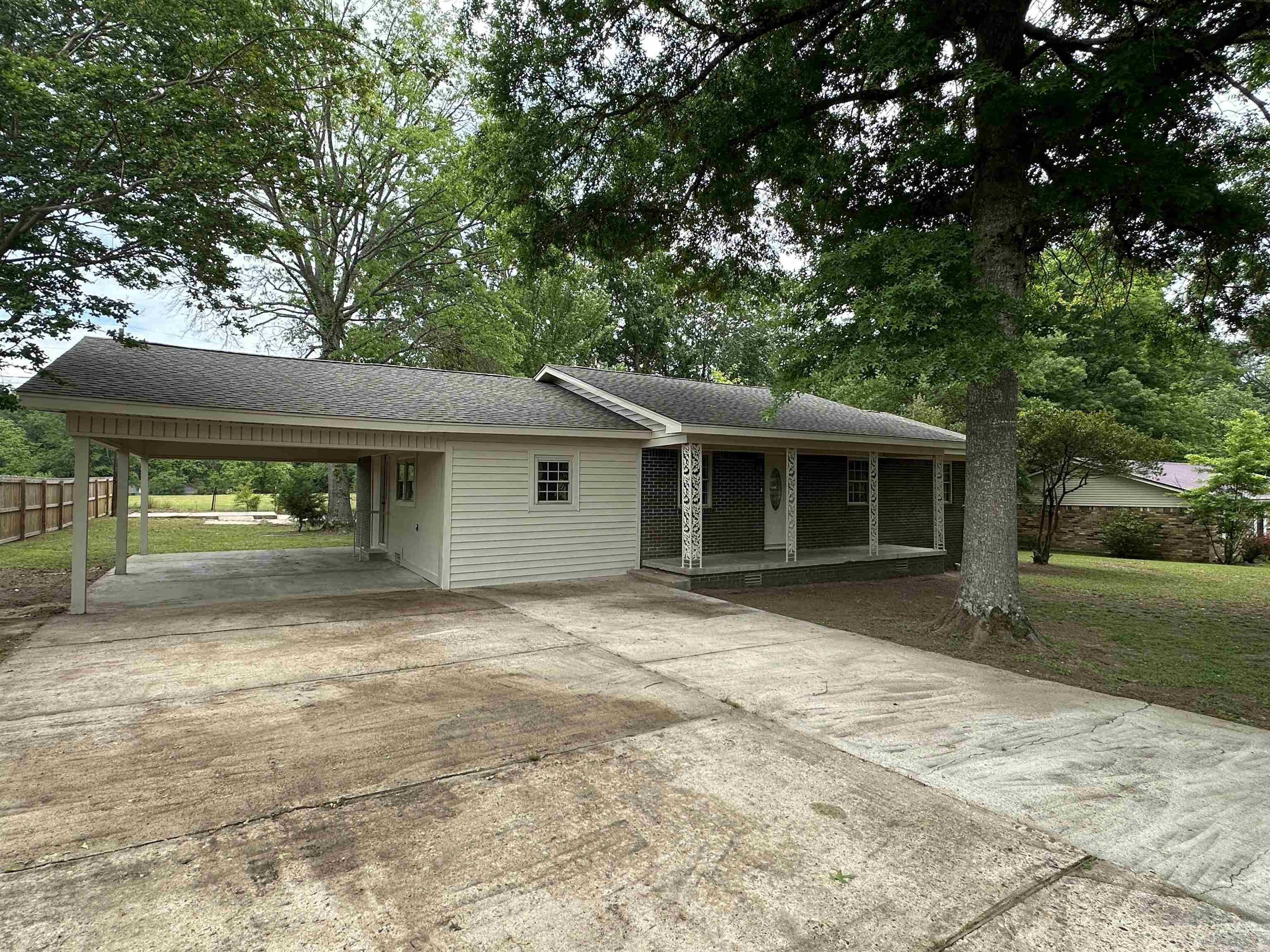 22 Deerwood  Sheridan, AR