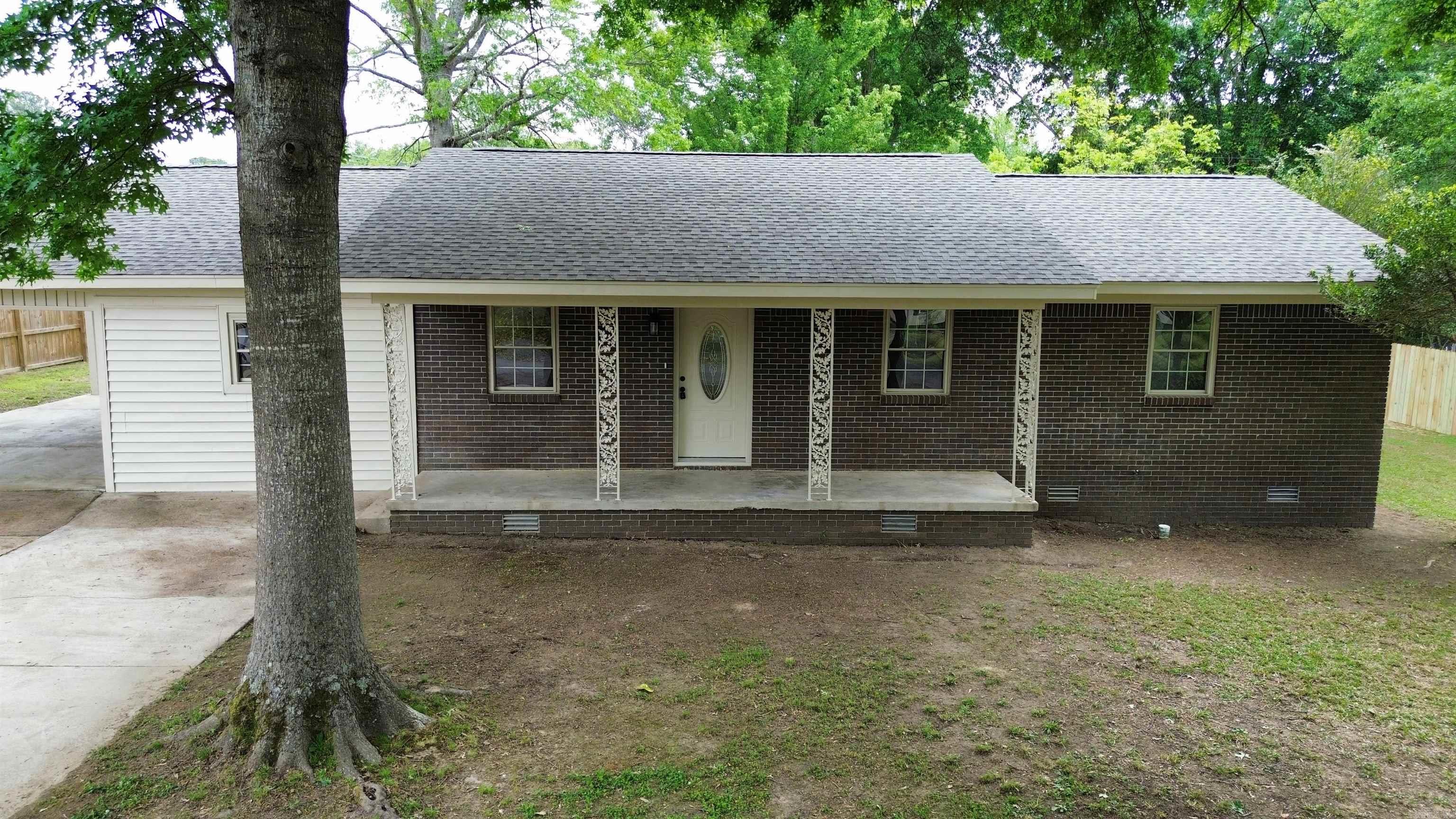 22 Deerwood  Sheridan, AR