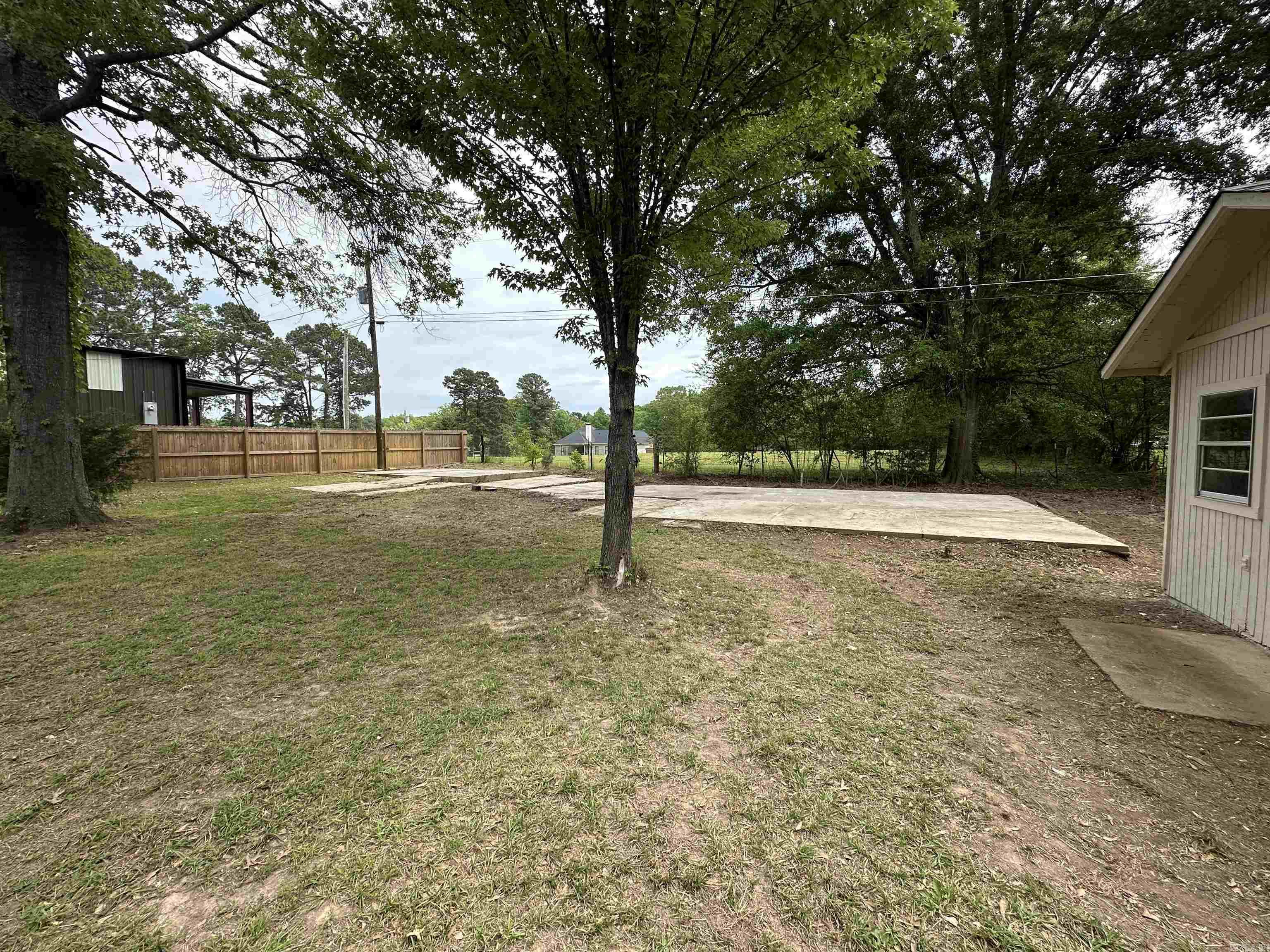 22 Deerwood  Sheridan, AR