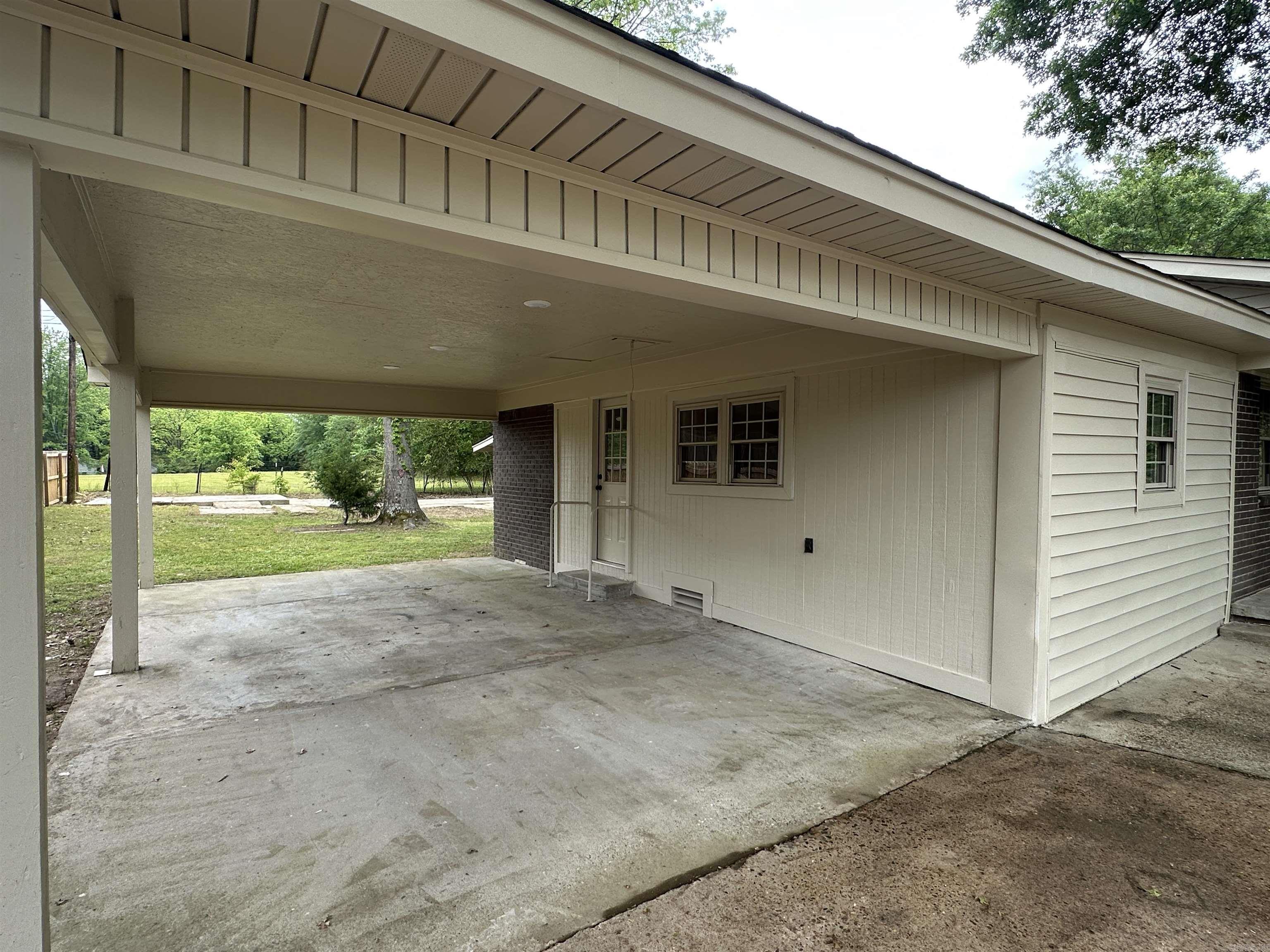 22 Deerwood  Sheridan, AR