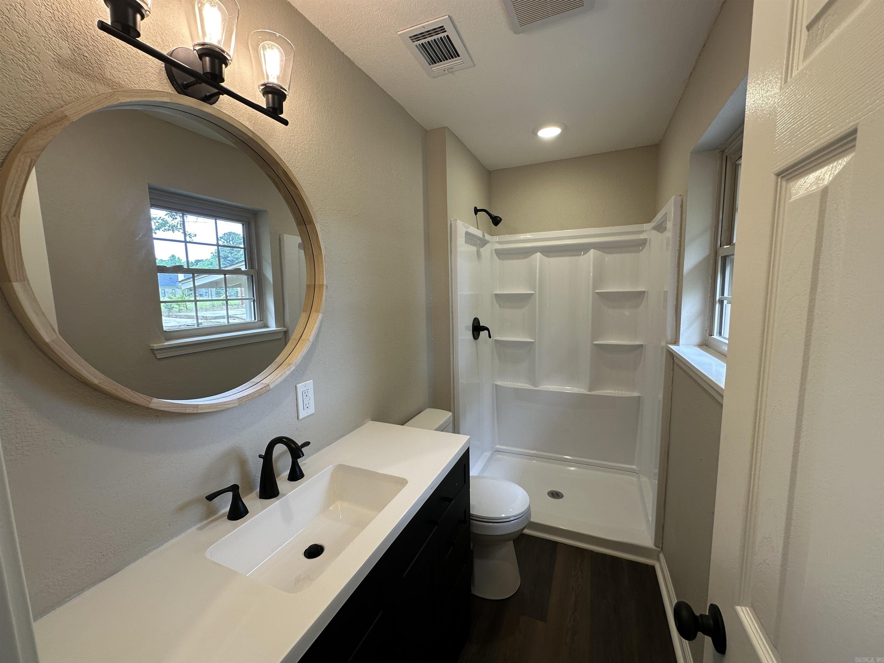 22 Deerwood  Sheridan, AR