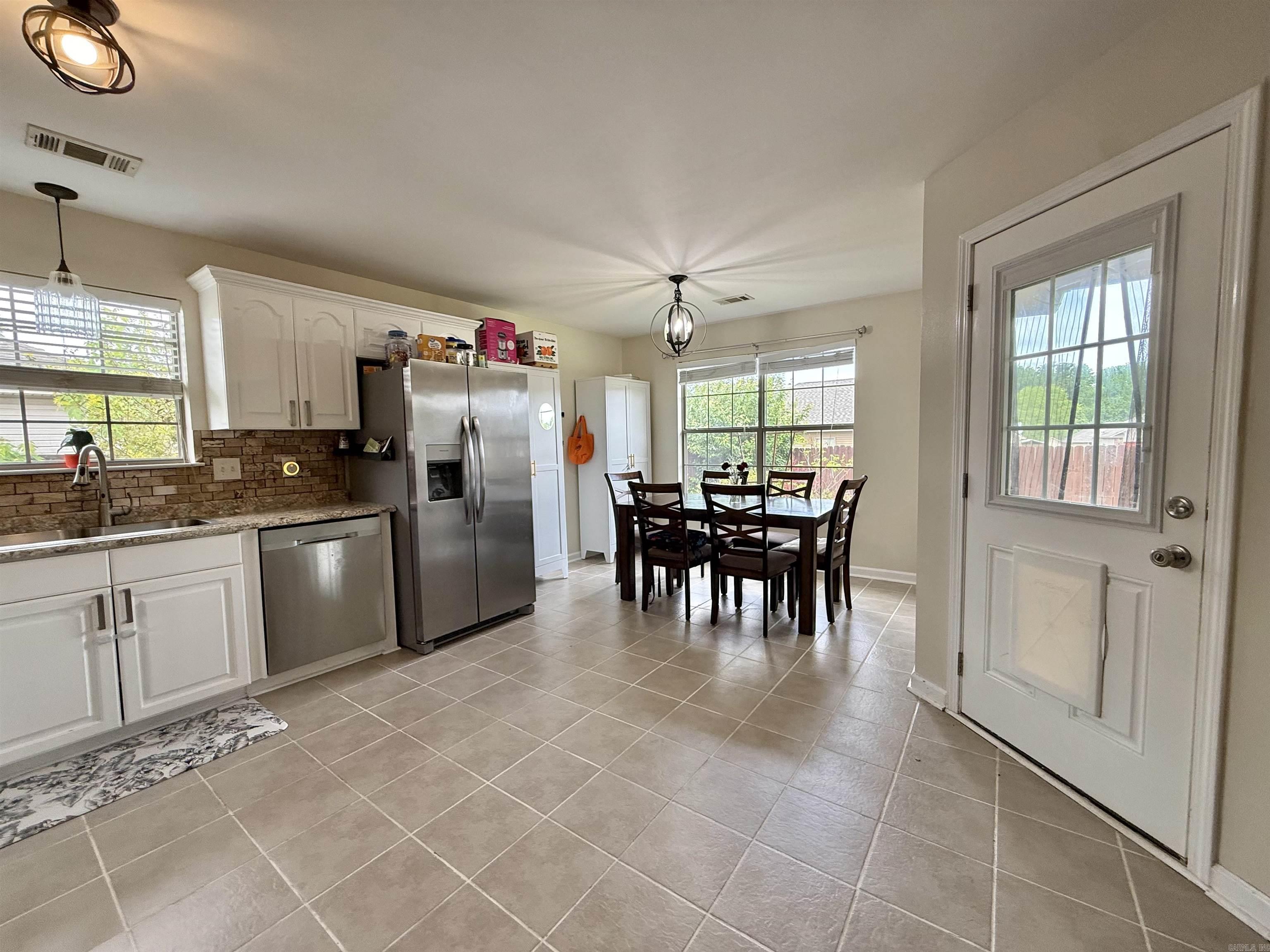 13725 Apple Glen  Alexander, AR