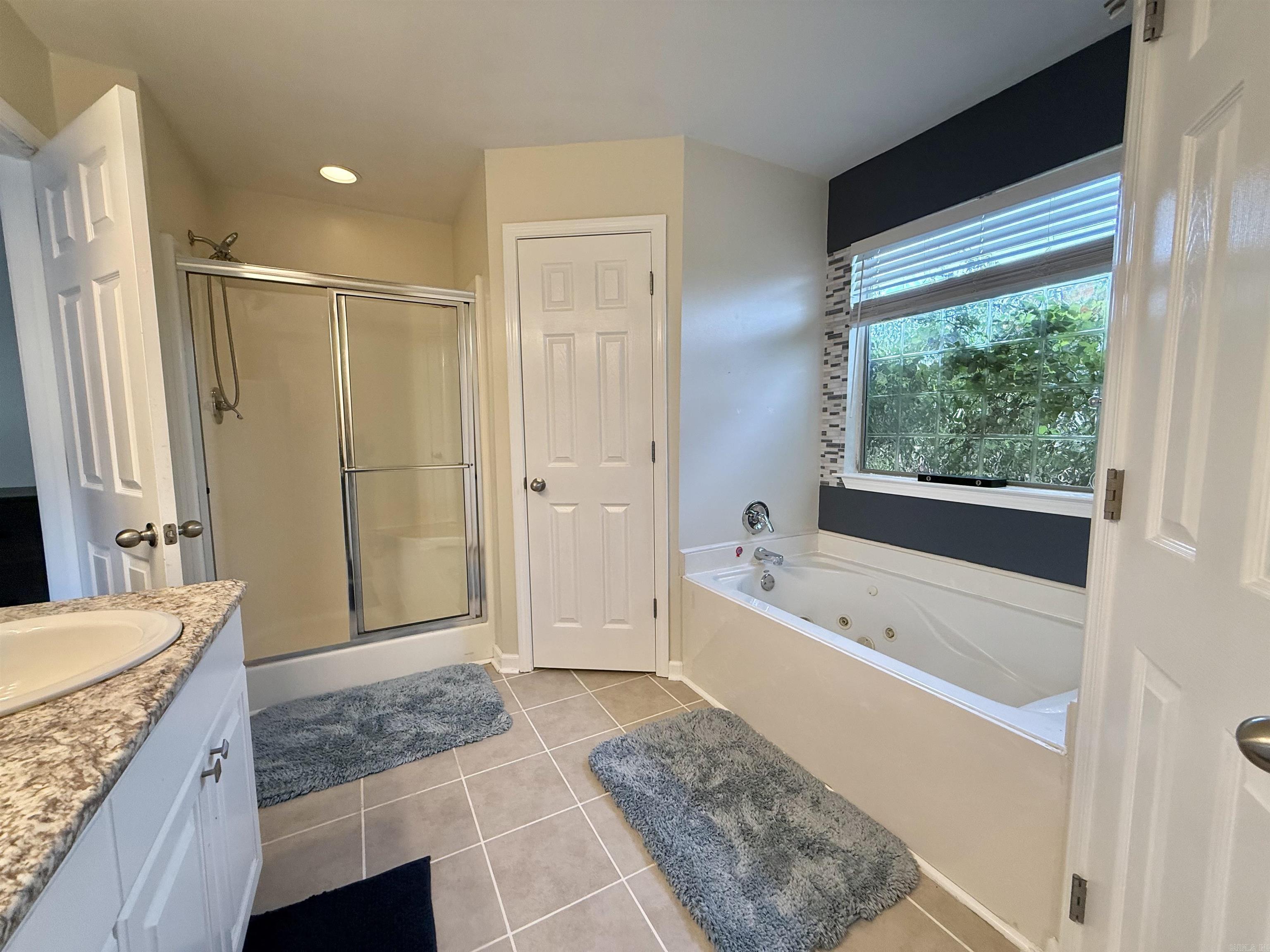 13725 Apple Glen  Alexander, AR