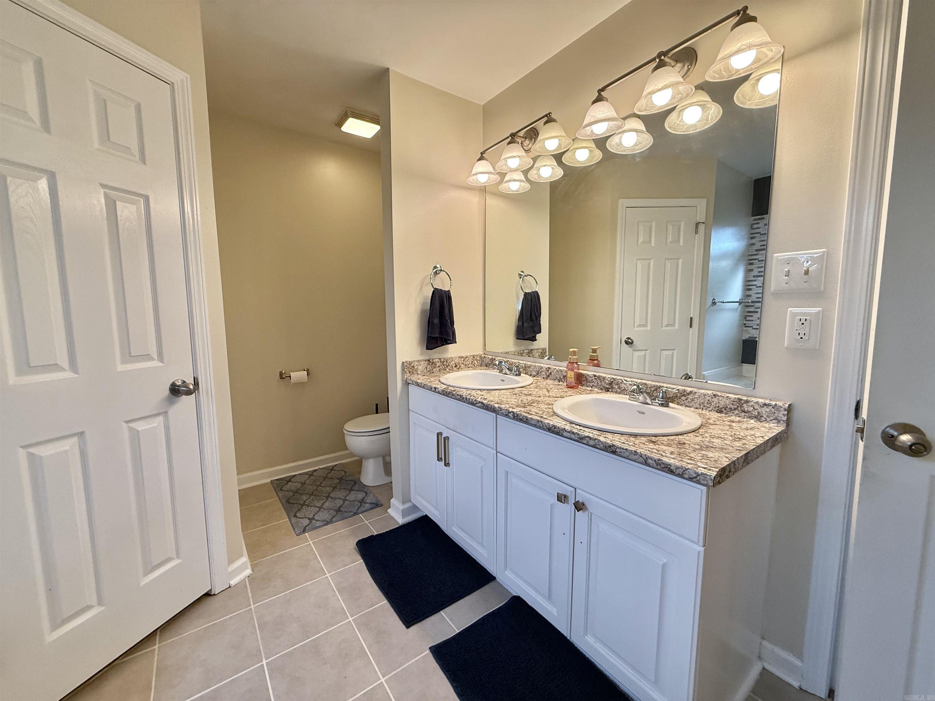 13725 Apple Glen  Alexander, AR