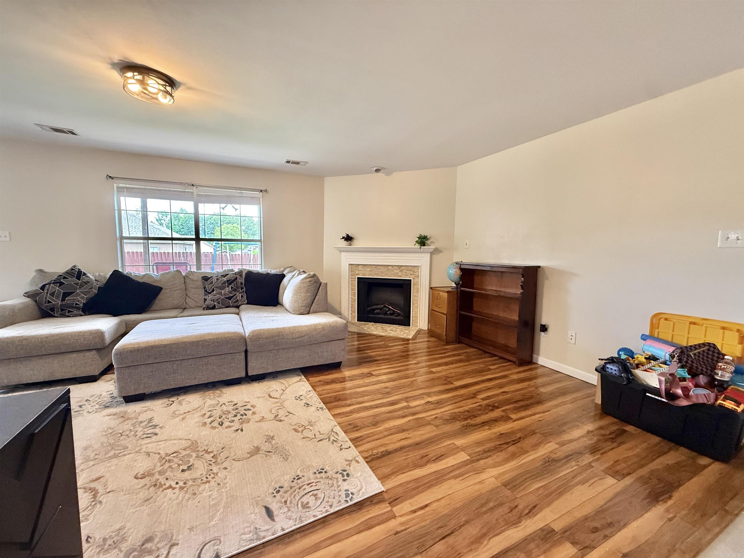 13725 Apple Glen  Alexander, AR